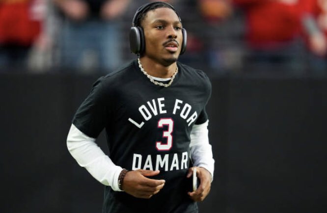 Damar Hamlin #3 Buffalo Bills Football Jersey - NFL Player T-Shirt for Fans & Supporters - Perfect for Game Day, Tailgating & Sports Events