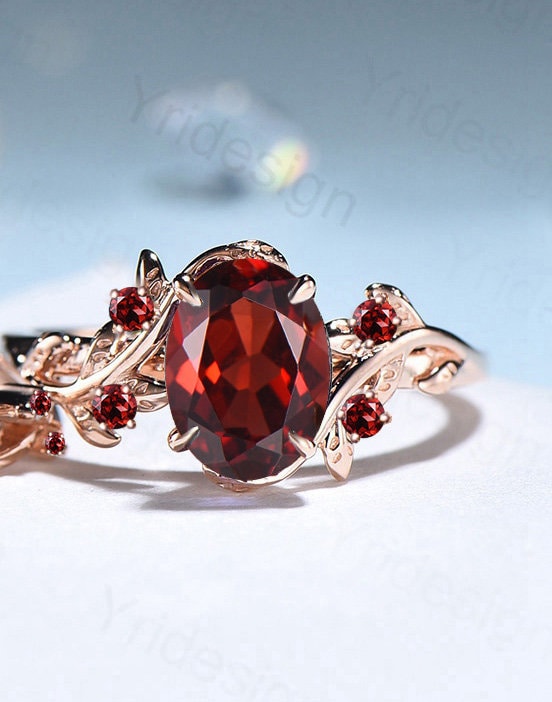 Nature Inspired Leaf Garnet Ring Set - Cluster Branch Twig Garnet Engagement Ring for Women - Unique January Birthstone Wedding Ring Set - Perfect for Bridal, Anniversary, and Birthday Gifts