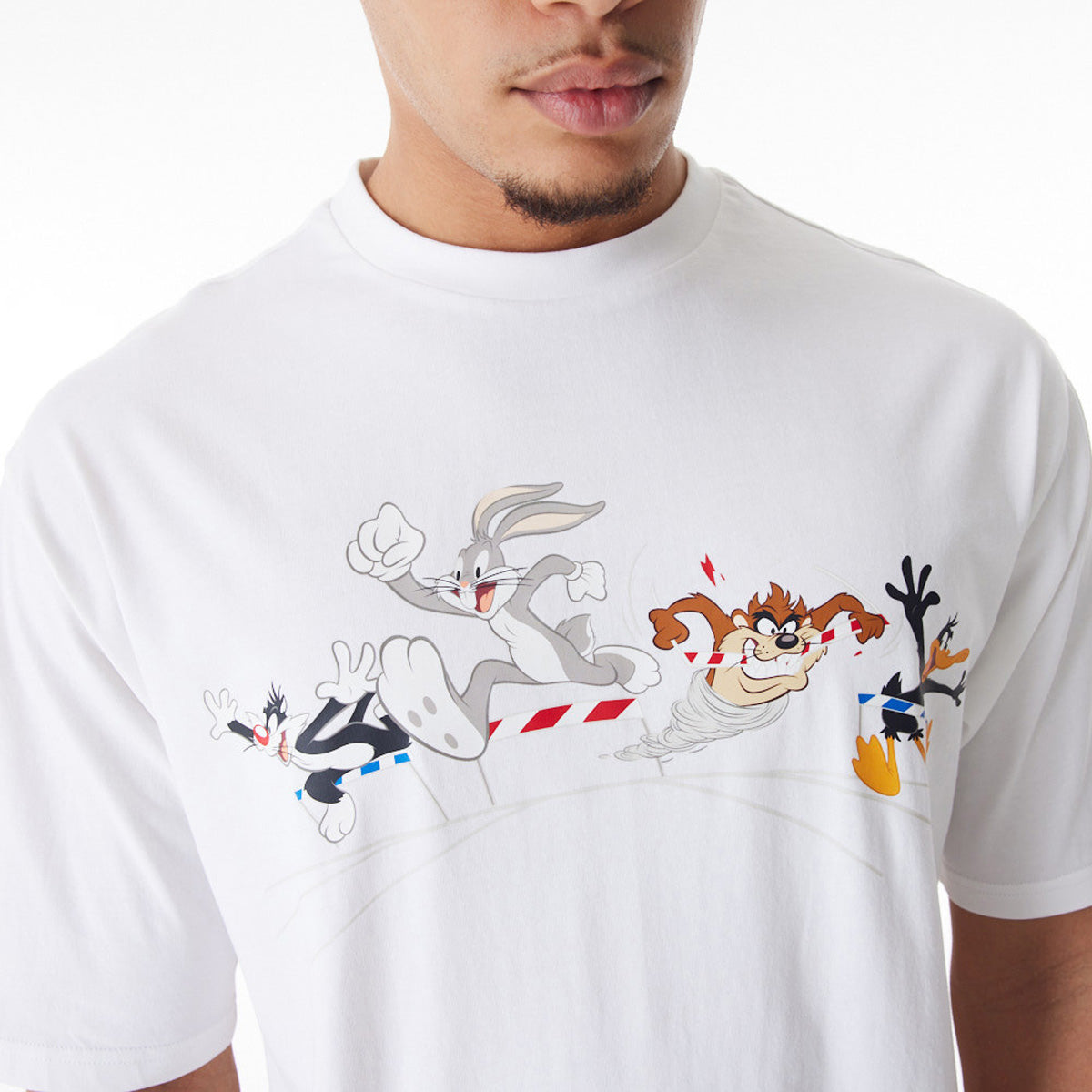 Looney Tunes Team Multi-Character Graphic Oversized White T-Shirt for Men & Women | New Era 9FIFTY Snapback Style | Casual Wear, Cosplay & Fan Merchandise