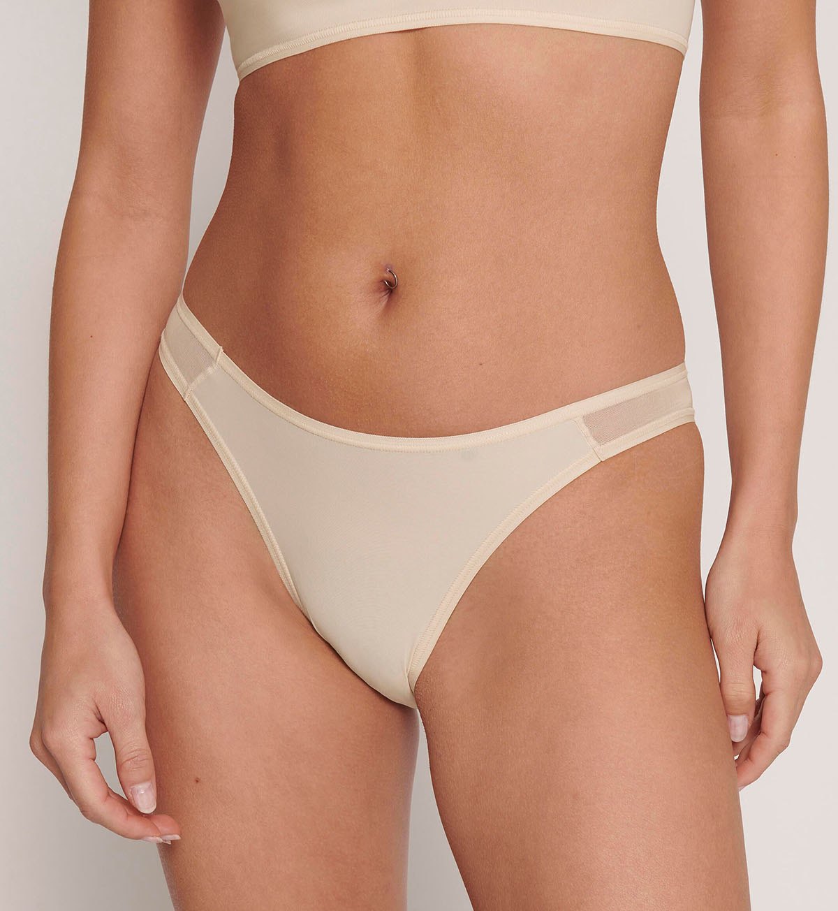 SLOGGI SOFT ADAPT TINY TANGA - Ultra Comfortable Women's Thong Underwear for Everyday Wear & Special Occasions