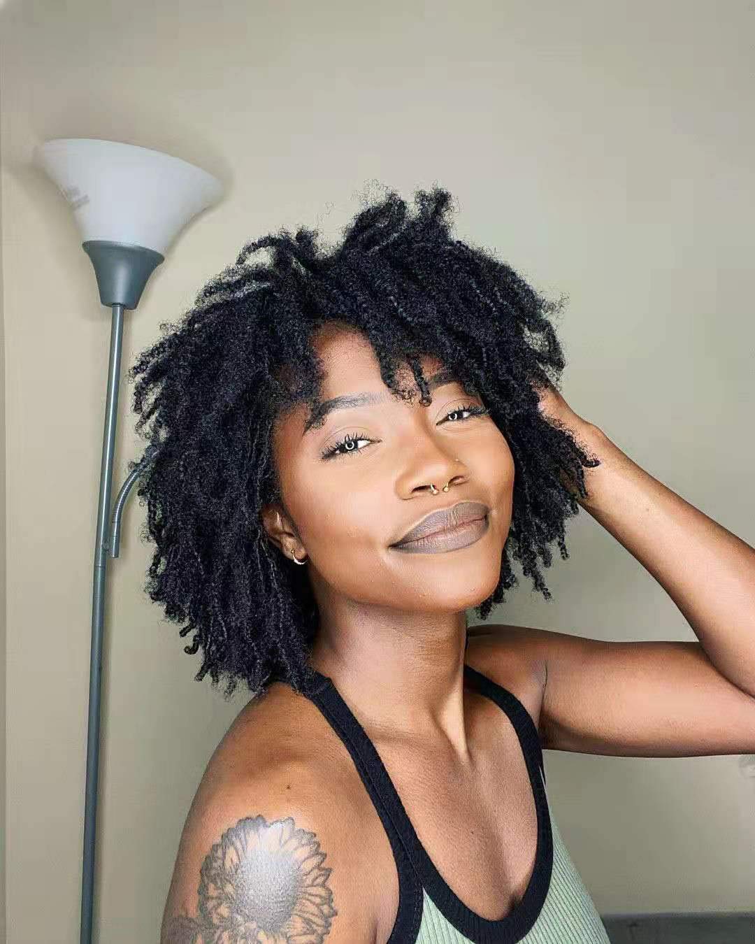 Kinky Curly Glueless Lace Front Human Hair Wig with Bangs - 3C 4A Coily Brazilian Remy Hair - 150% Density Full Machine Made - Perfect for Daily Wear, Cosplay & Special Occasions