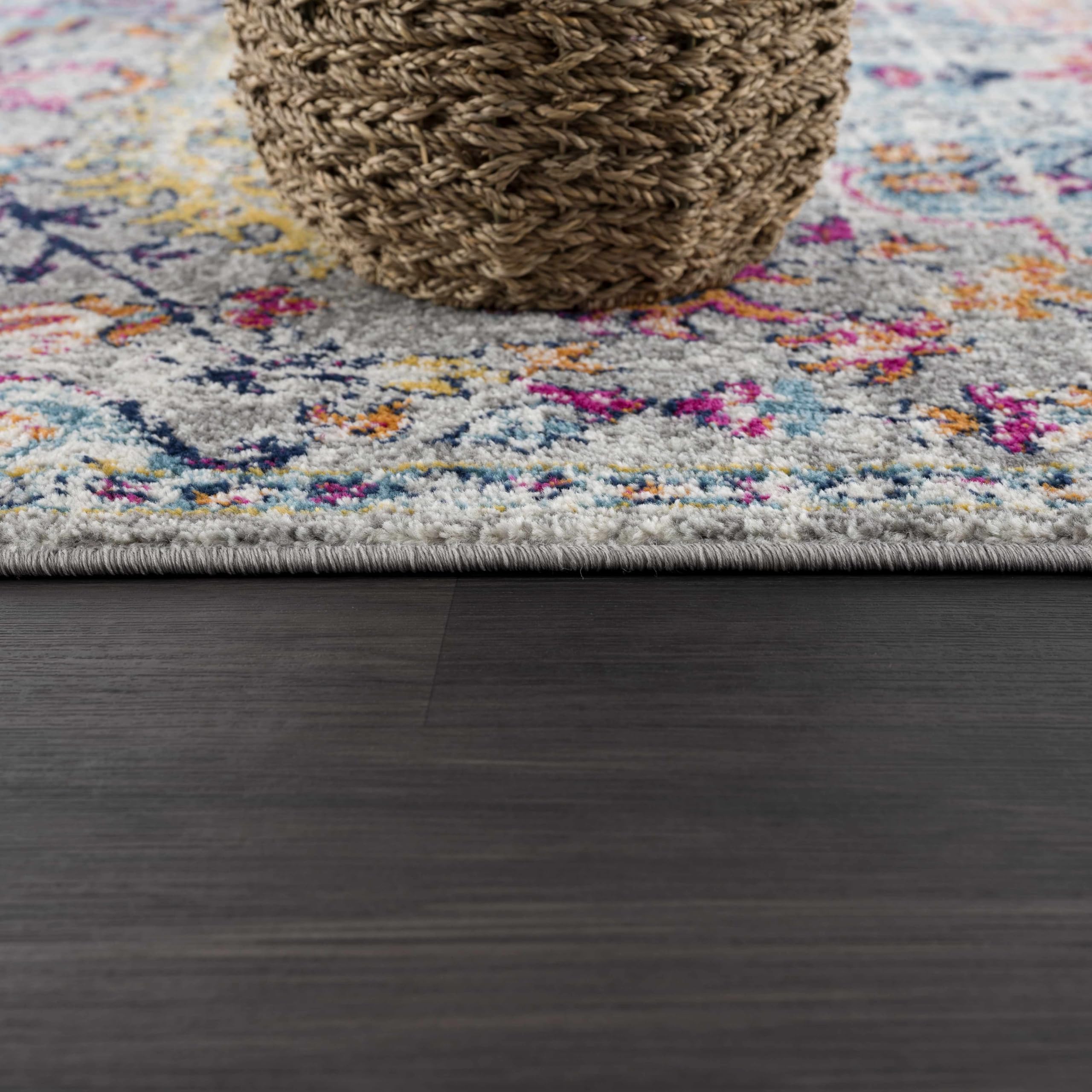 Premium Hauteloom Delanson Traditional Area Rug for Living Room & Bedroom - 9' x 12'6
