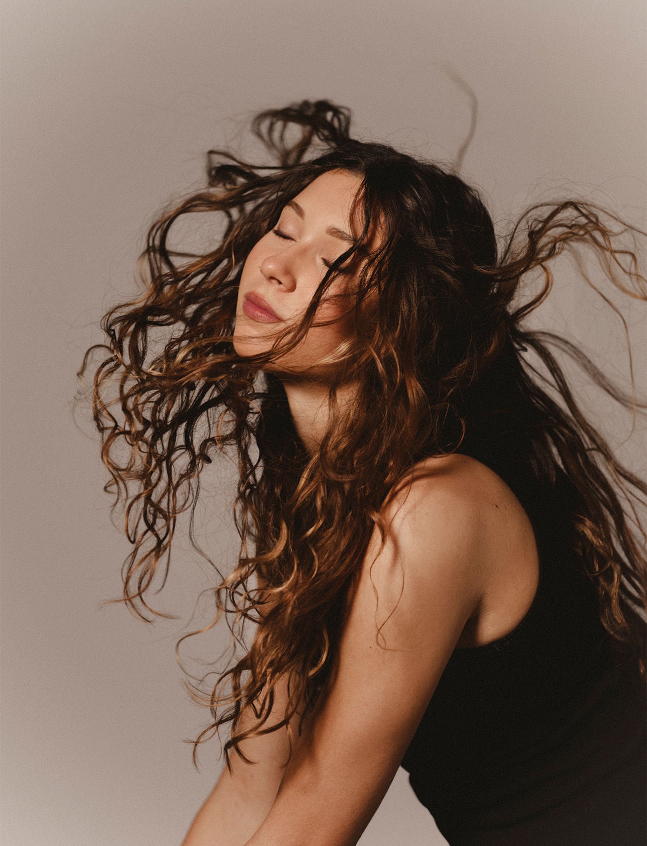 Sisley Curl Care Jelly - Hydrating Curl Defining Gel for Natural & Curly Hair - Perfect for Daily Styling & Frizz Control