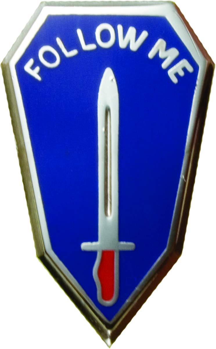 US Army Infantry Center and School Unit Crest (Follow Me) - Military Collectible, Gift for Veterans & Army Enthusiasts - Perfect for Display, Shadow Boxes & Memorabilia Collections