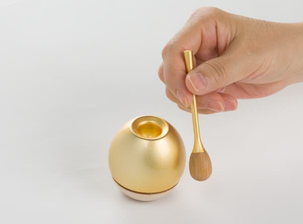 SGI Soka Gakkai Buddhist Meditation Bell Set - Premium Gold Plated Handheld Chime for Mindfulness, Yoga & Zen Practice