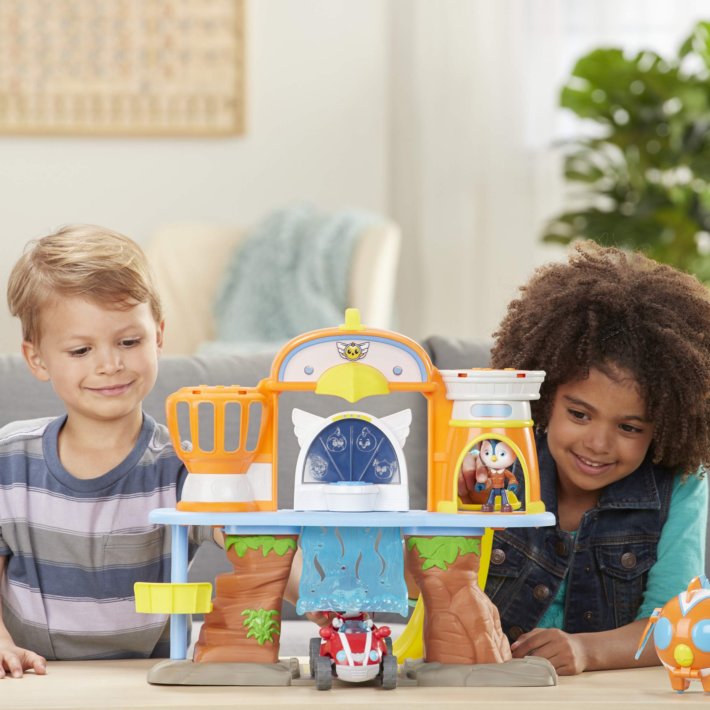 Fast & Exclusive Educational Action Figure Toy for Kids - Perfect for Playtime, Learning & Collecting
