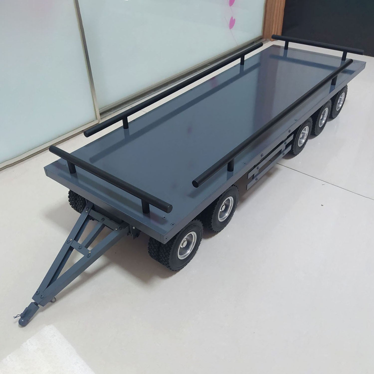 1/14 Scale RC Hydraulic Dump Truck Tractor - 5 Axle Metal Trailer for Radio Controlled Electric Car Simulation | Perfect for Hobbyists & Construction Model Enthusiasts | Great for Off-Road Play, Construction Site Dioramas & RC Racing Events