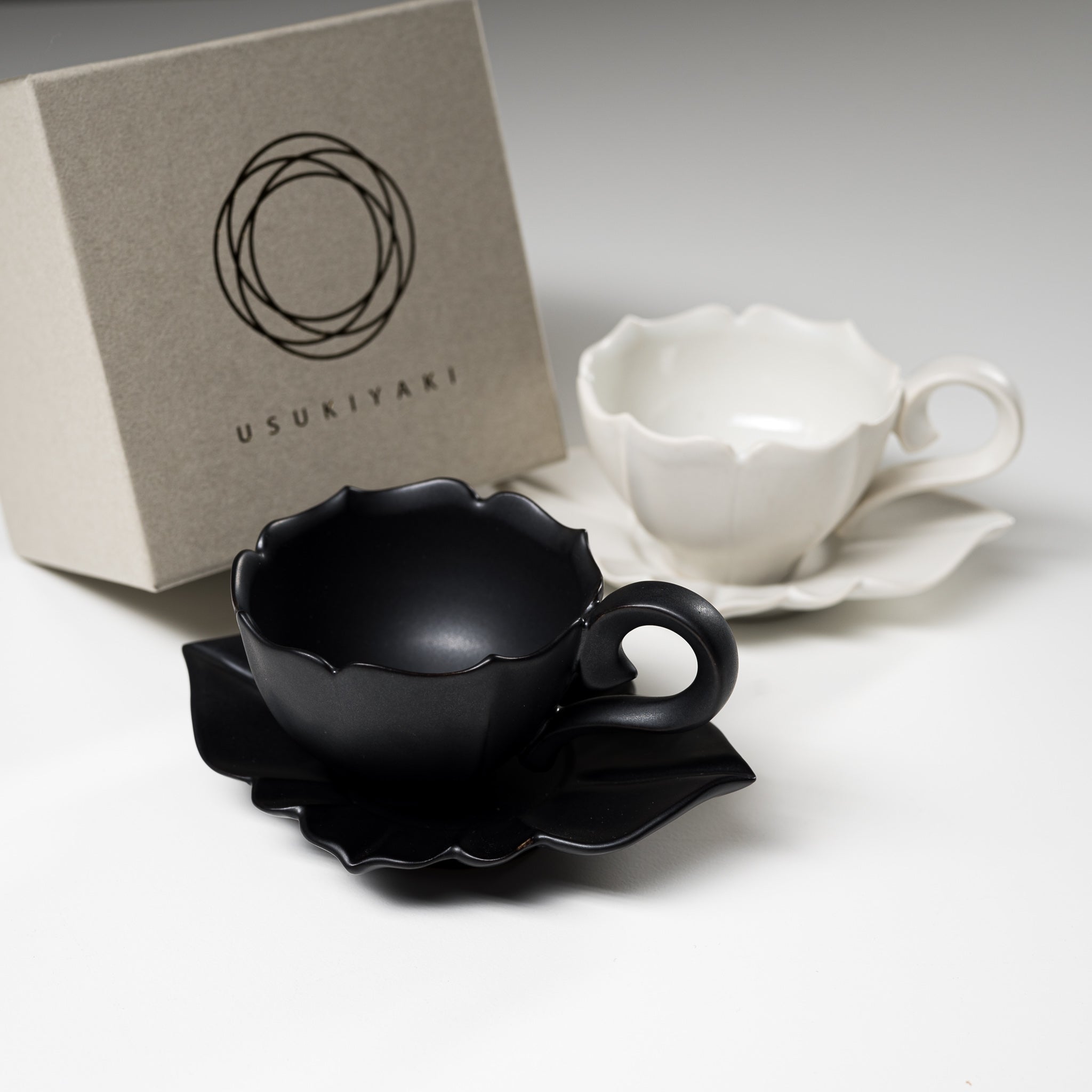 Handmade USUKIYAKI Ryoka Espresso Teacup & Saucer Set - 2 Elegant Colors - Japanese Stoneware for Coffee & Tea Lovers - Perfect for Home, Cafe & Gift Giving