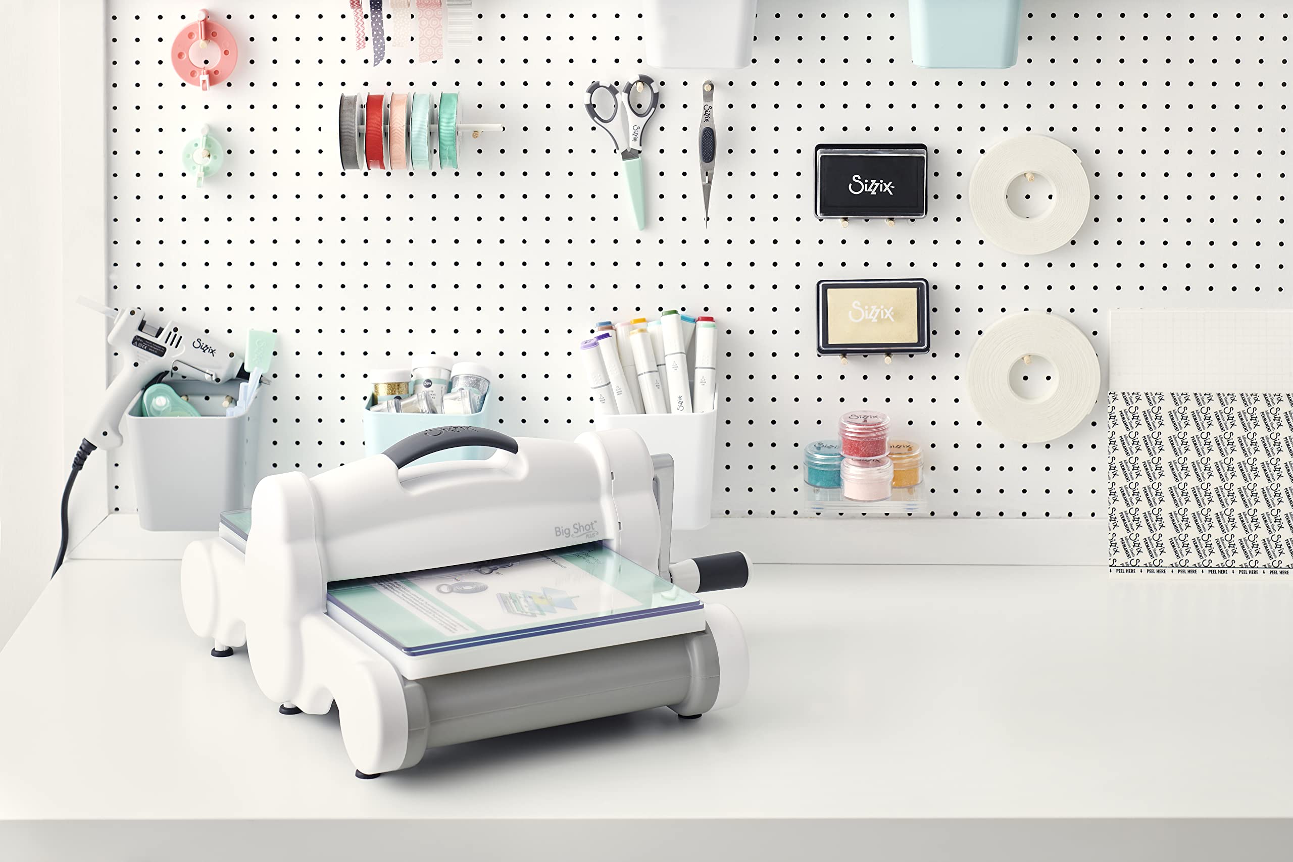 Sizzix Big Shot Plus Die Cutting Machine - Perfect for Scrapbooking, Card Making & DIY Crafts | Compatible with Thin Dies & Embossing Folders
