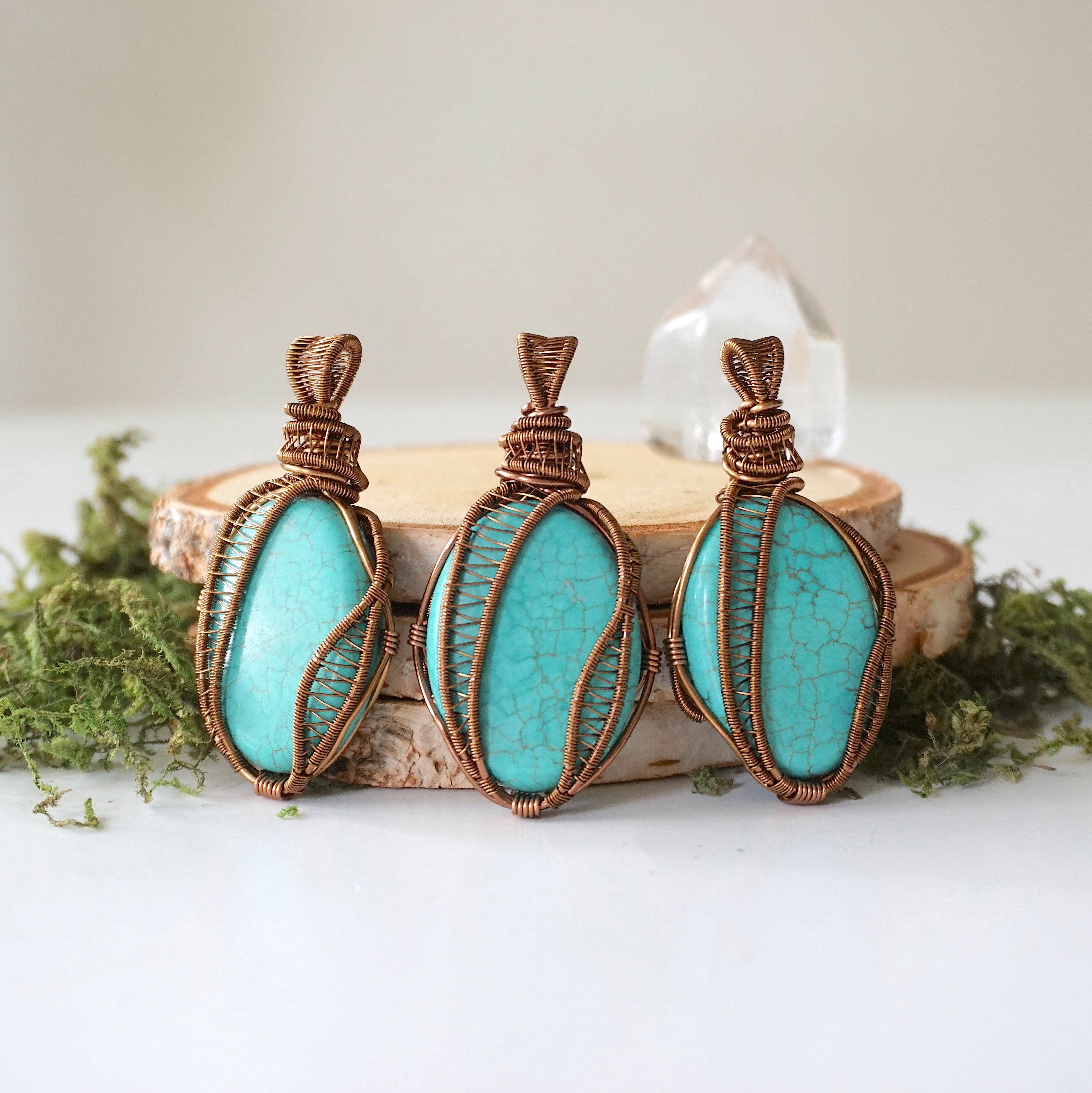 Vintage Turquoise Pendant Necklace in Antique Bronze - Boho Chic Jewelry for Women, Perfect for Casual Wear, Layering & Gift Giving