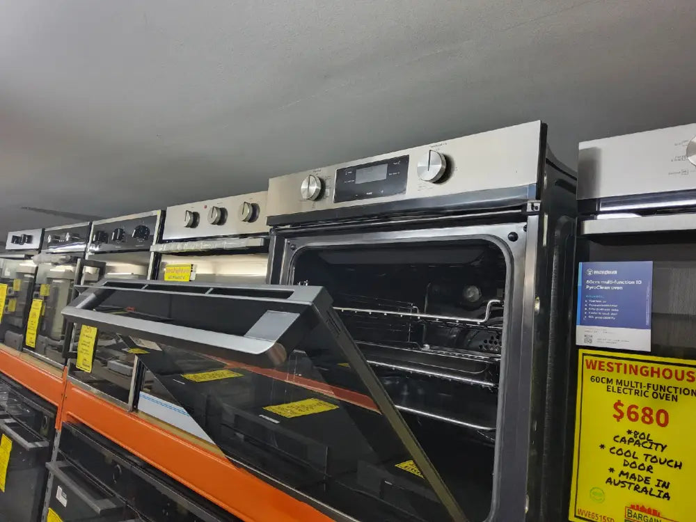 Westinghouse WVE615SC 60cm Built-in Electric Oven with Convection & Fan Forced Cooking - Perfect for Baking, Roasting & Family Meals