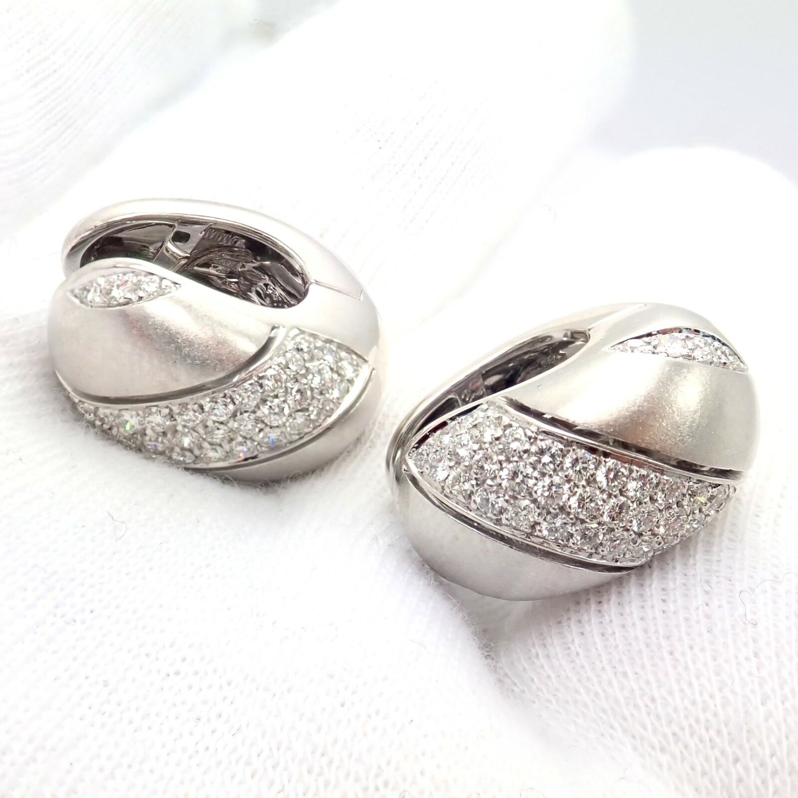 Authentic Damiani 18k White Gold 2 Carat Diamond Brushed Large Huggie Hoop Earrings for Women - Perfect for Weddings, Parties & Special Occasions