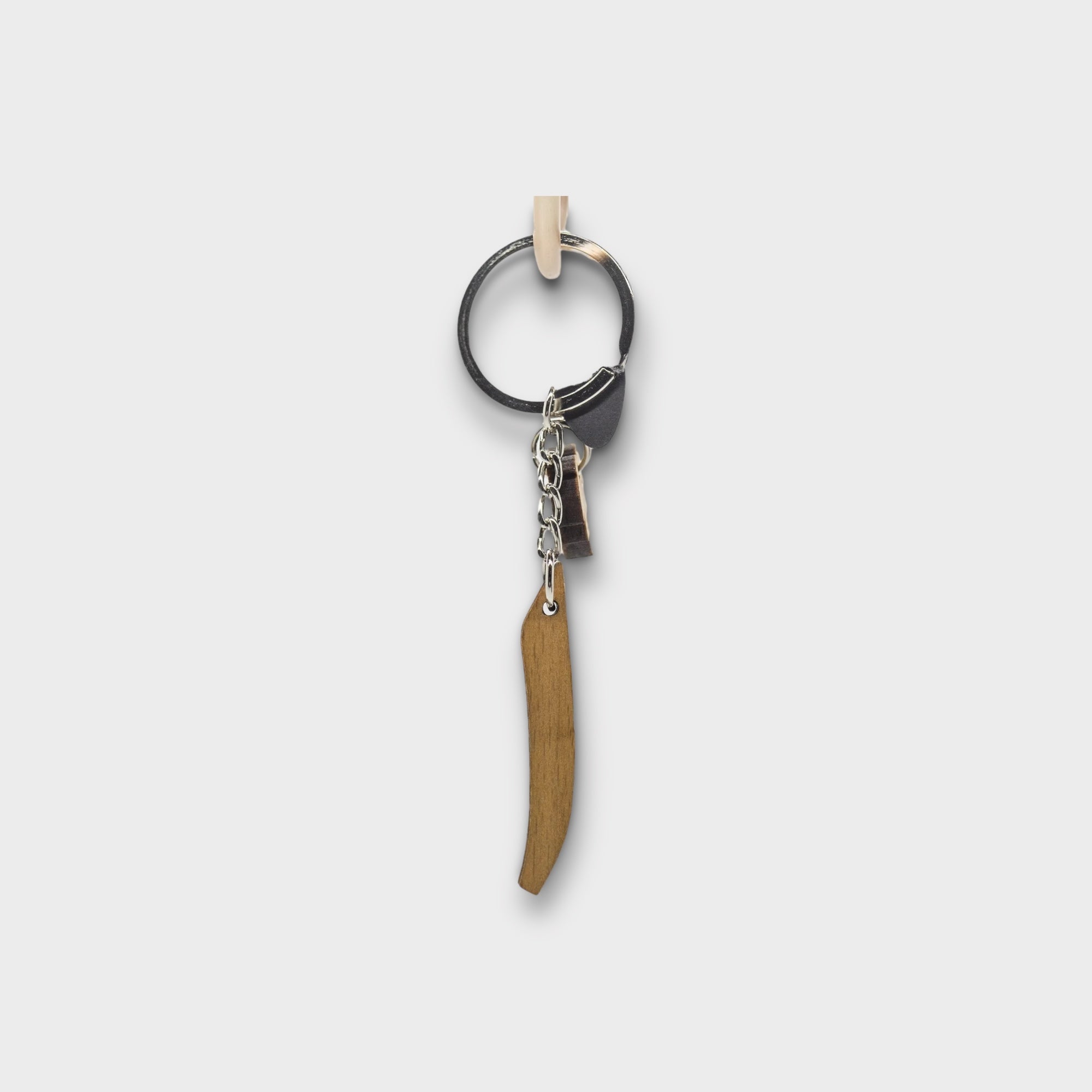 Arabic Letter Keychains - Personalized Arabic Alphabet Keyrings for Gifts, Home & Office Decor - Perfect for Eid, Ramadan, Arabic Learners & Cultural Enthusiasts