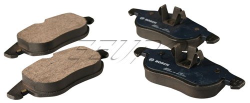 Bosch BP972 Premium Ceramic Brake Pads - High Performance, Low Noise Braking for Smooth Stops | Fits Multiple Car Models | Durable Ceramic Formula for Daily Commute, Highway Driving & Sports Cars | Ideal for Stop-and-Go Traffic, Mountain Roads & Track Days | All-Weather Safe Braking Solution | Perfect for City Commuting, Performance Driving & Long Road Trips