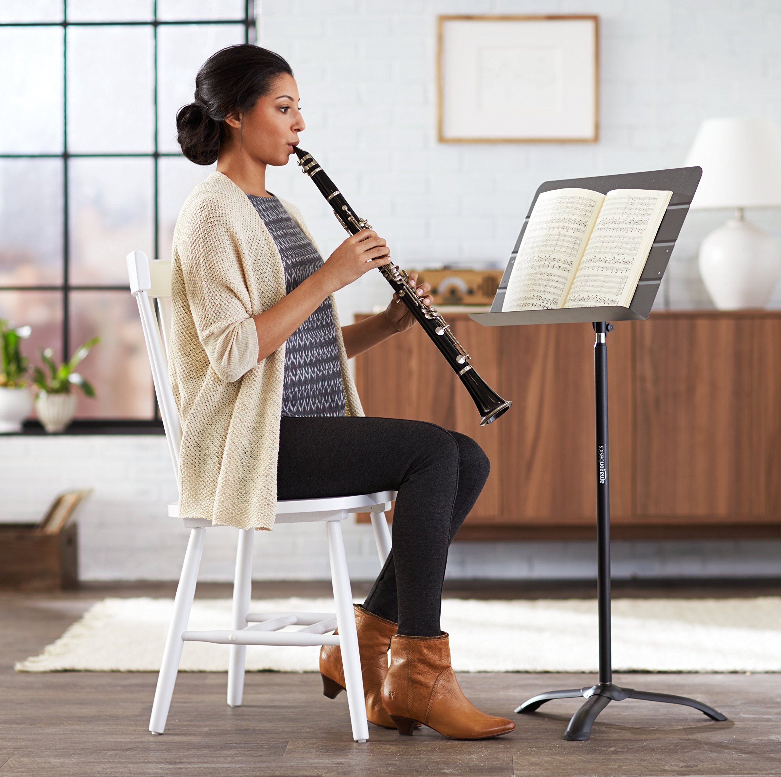 Amazon Basics Portable Sheet Music Stand - Lightweight & Adjustable Black Metal Stand for Musicians, Perfect for Piano, Violin, Guitar Practice at Home or School