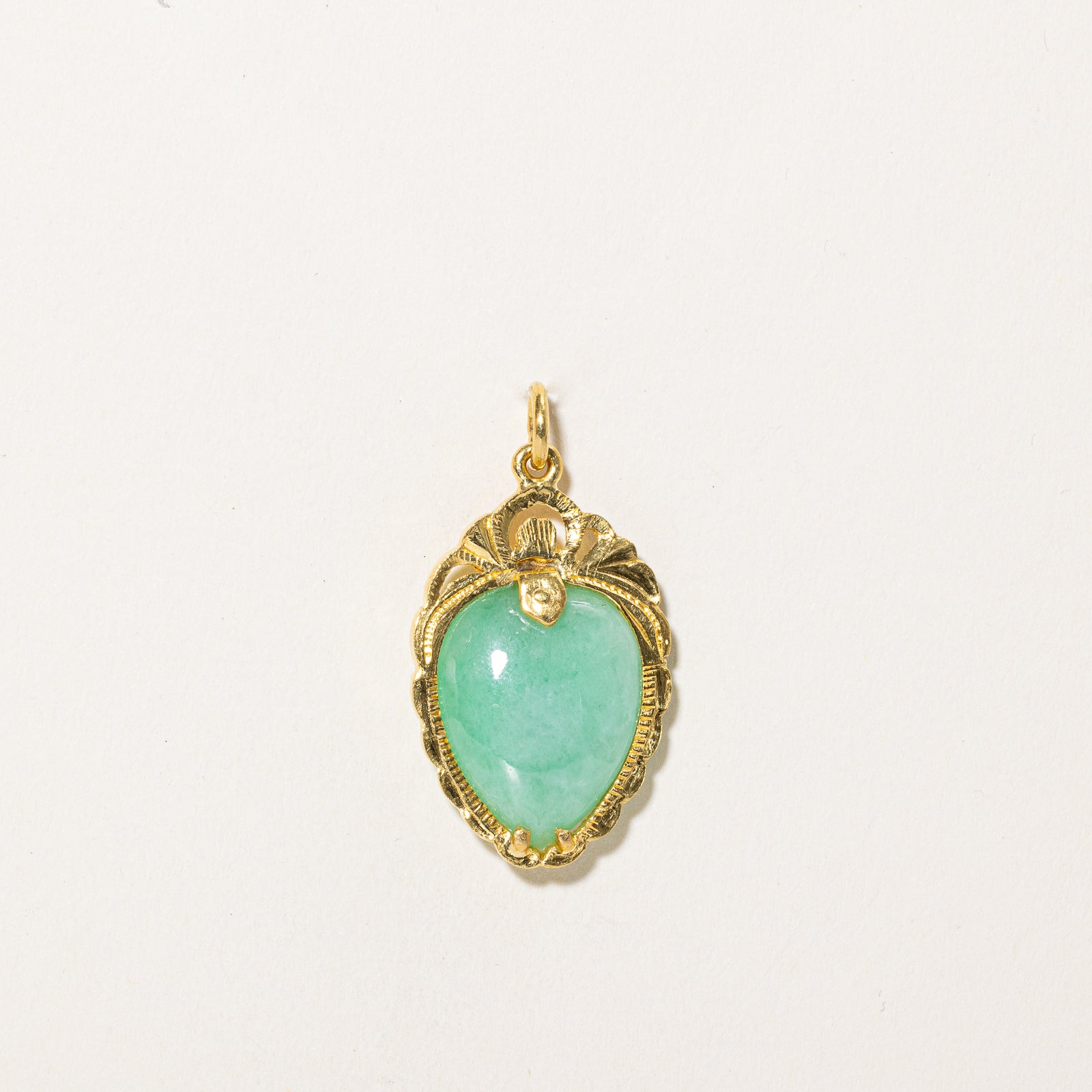25.00ct Natural Pear Shaped Jadeite Pendant Necklace - Elegant Green Gemstone Jewelry for Women, Perfect Gift for Birthday, Anniversary & Special Occasions