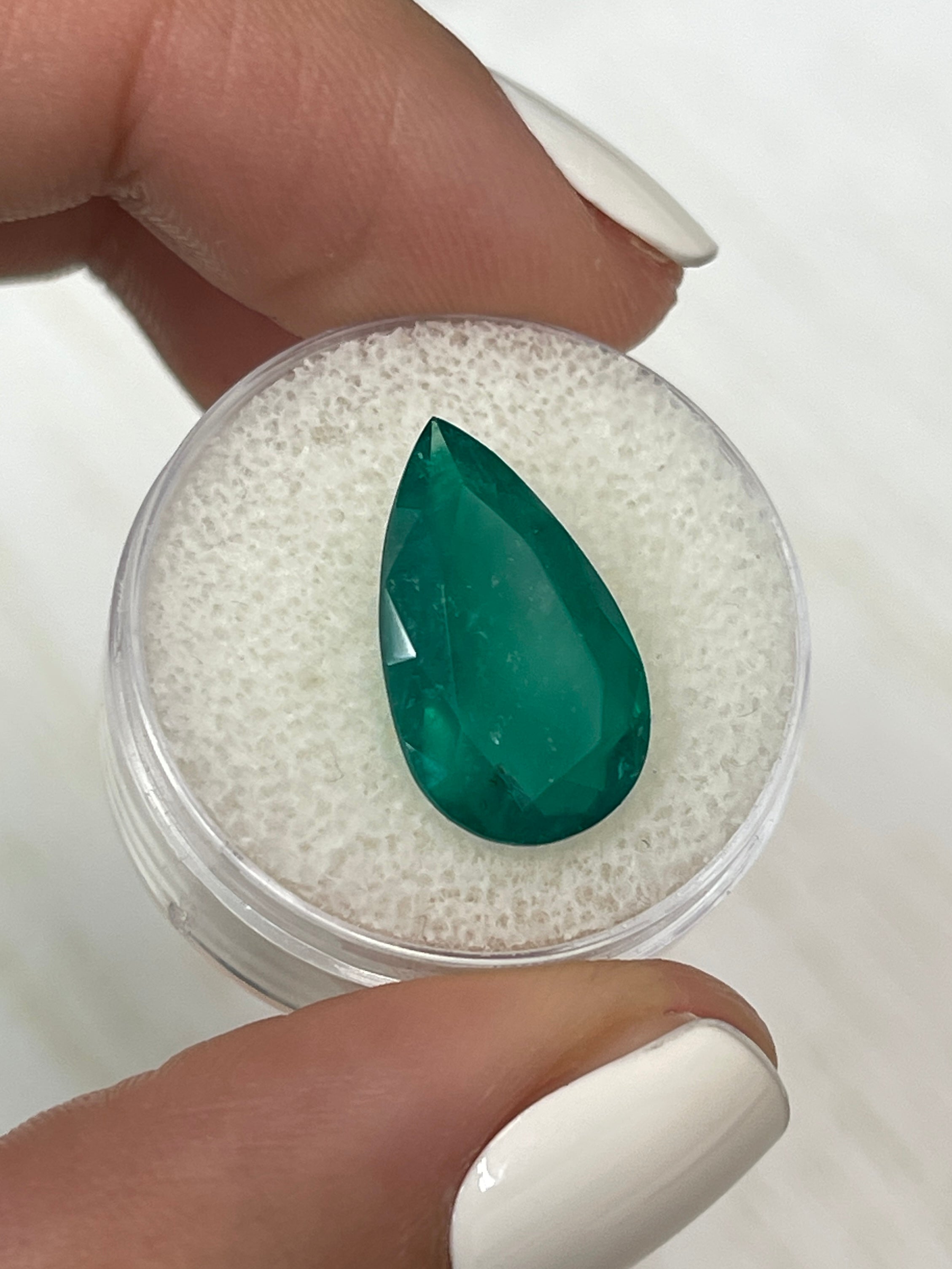 5.64 Carat 17.5x10.5mm Dark Muzo Green Natural Loose Colombian Emerald Pear Cut Gemstone for Jewelry Making & Engagement Rings