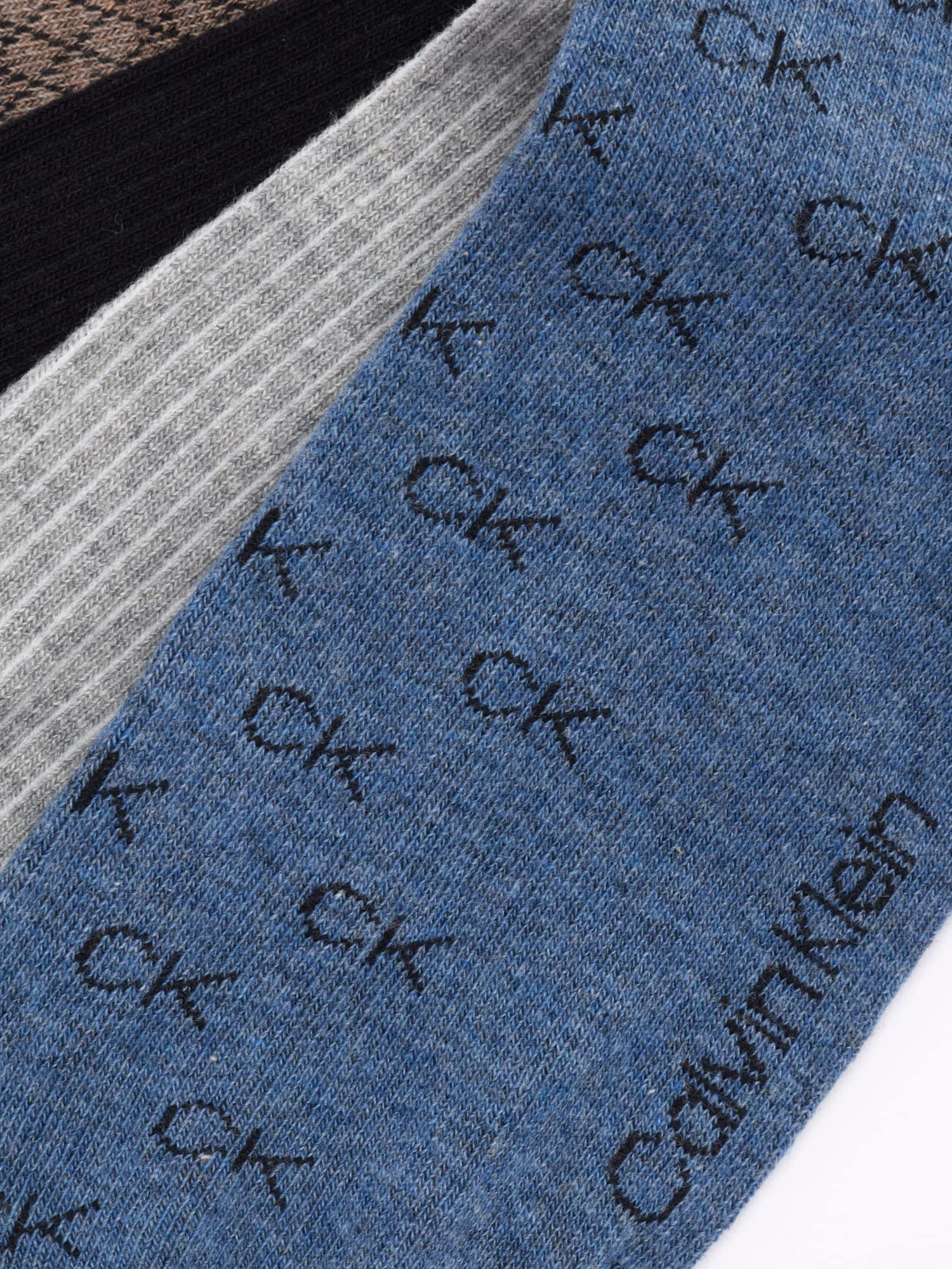 Calvin Klein Men's Crew Socks 8-Pack - Cotton Blend Performance Dress Socks with Stylish Patterns - Comfortable Athletic Socks for Men (Sizes 7-12) - Perfect for Work, Gym & Casual Wear