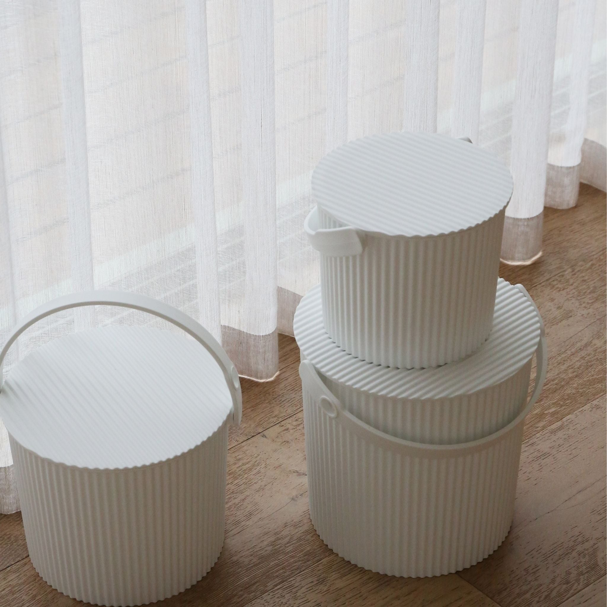 HACHIMAN KASEI OmnioUtil 4L White Compost Bin & Storage Container for Kitchen, Garden, and Organic Waste Recycling