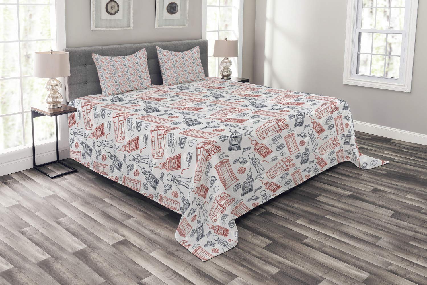Ambesonne London Bedspread Set - 3-Piece English Country Style Bedding with 2 Pillow Shams, King Size in Vermilion & Dark Blue | Perfect for Themed Bedrooms, Guest Rooms & British-Inspired Home Decor