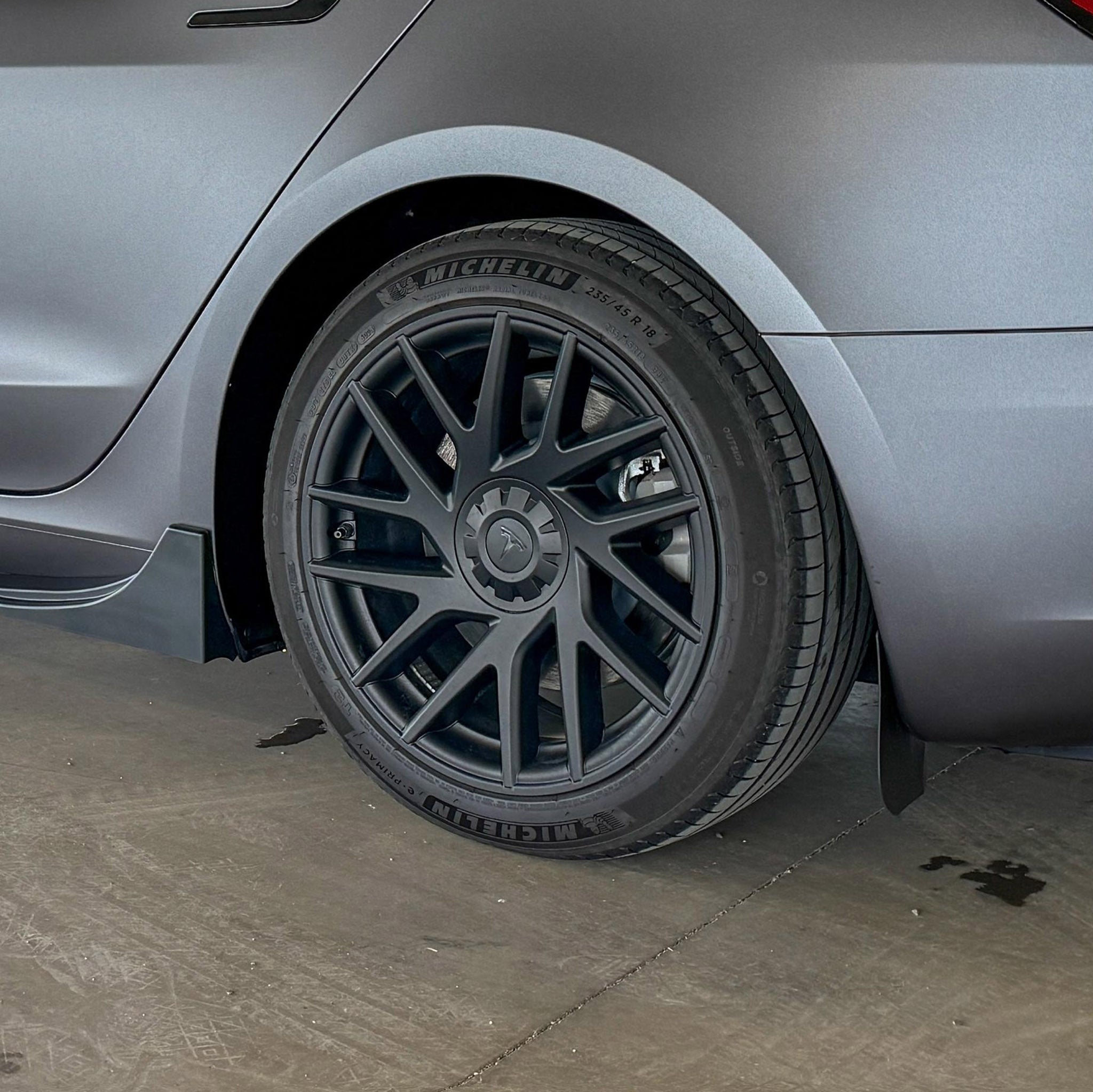 Tesla Aero Wheel Cover for 2024+ New Model 3 Highland 18