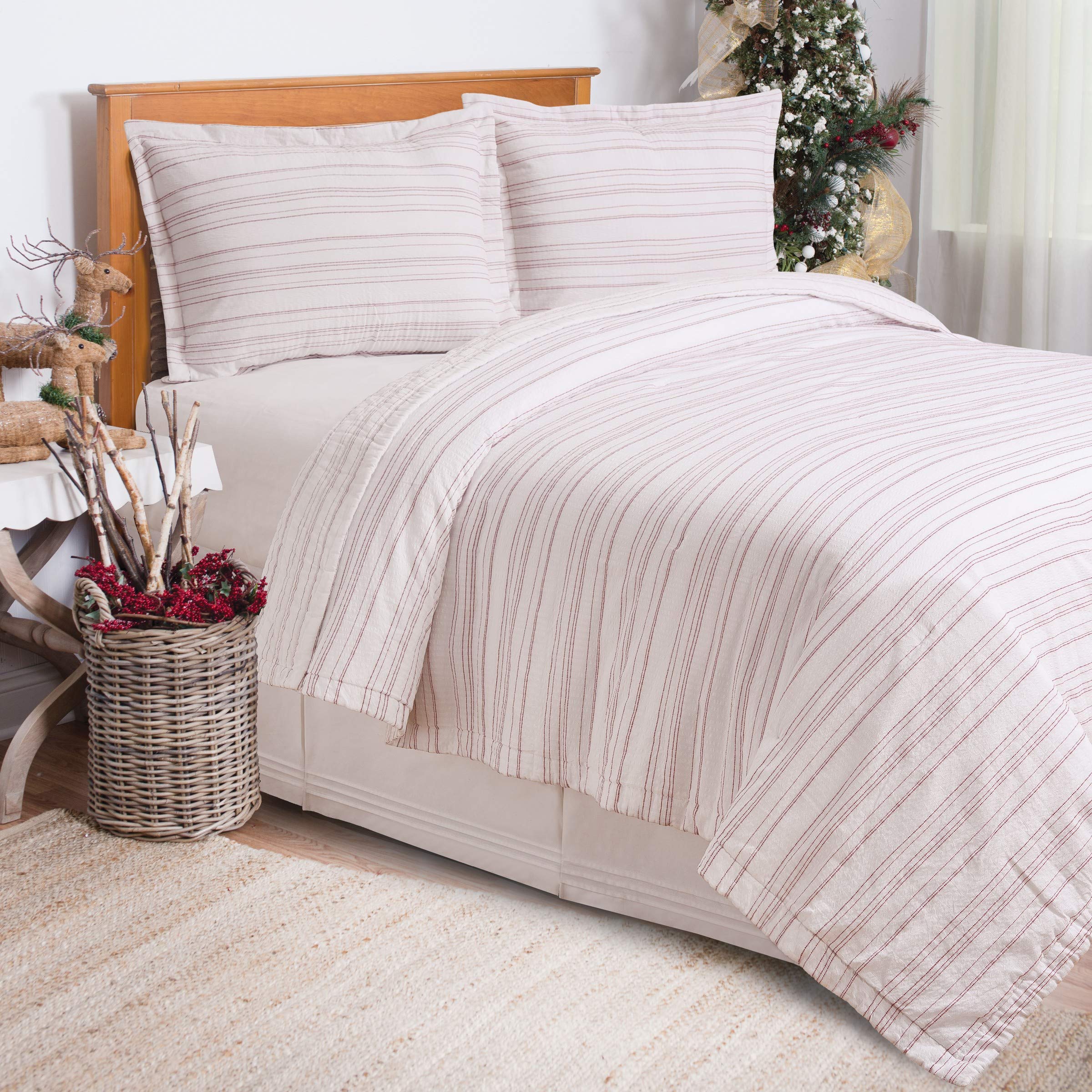 C&F Home Reversible Dotted Seersucker Cotton Quilt Set - Full/Queen Size 3-Piece Bedding Set | Machine Washable & Breathable | Perfect for Spring/Summer Bedrooms, Guest Rooms & Coastal Decor