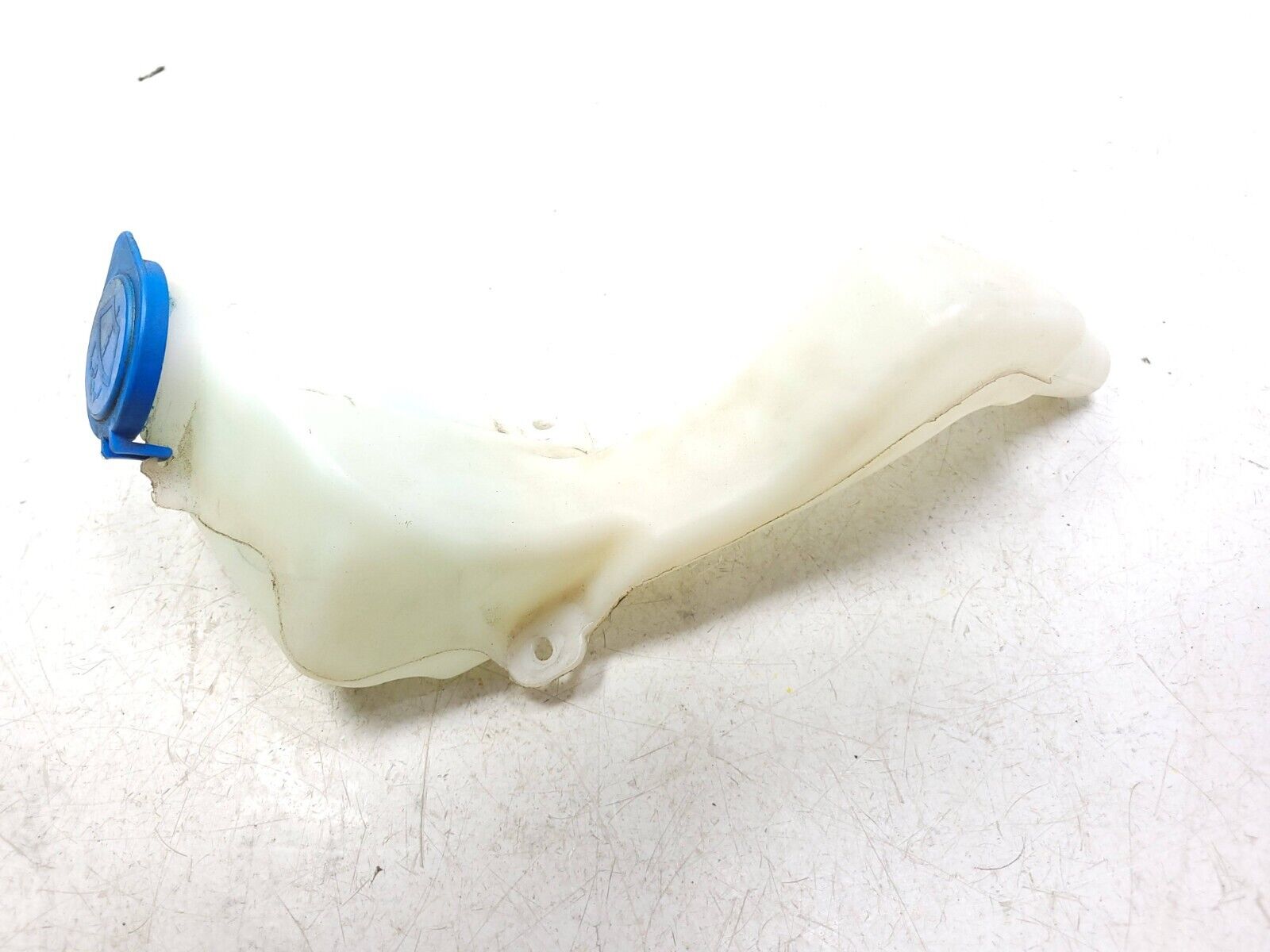 02 08 Jaguar X-Type Windshield Washer Fluid Reservoir OEM 86k - Genuine Replacement Part for Car Maintenance & Windshield Cleaning