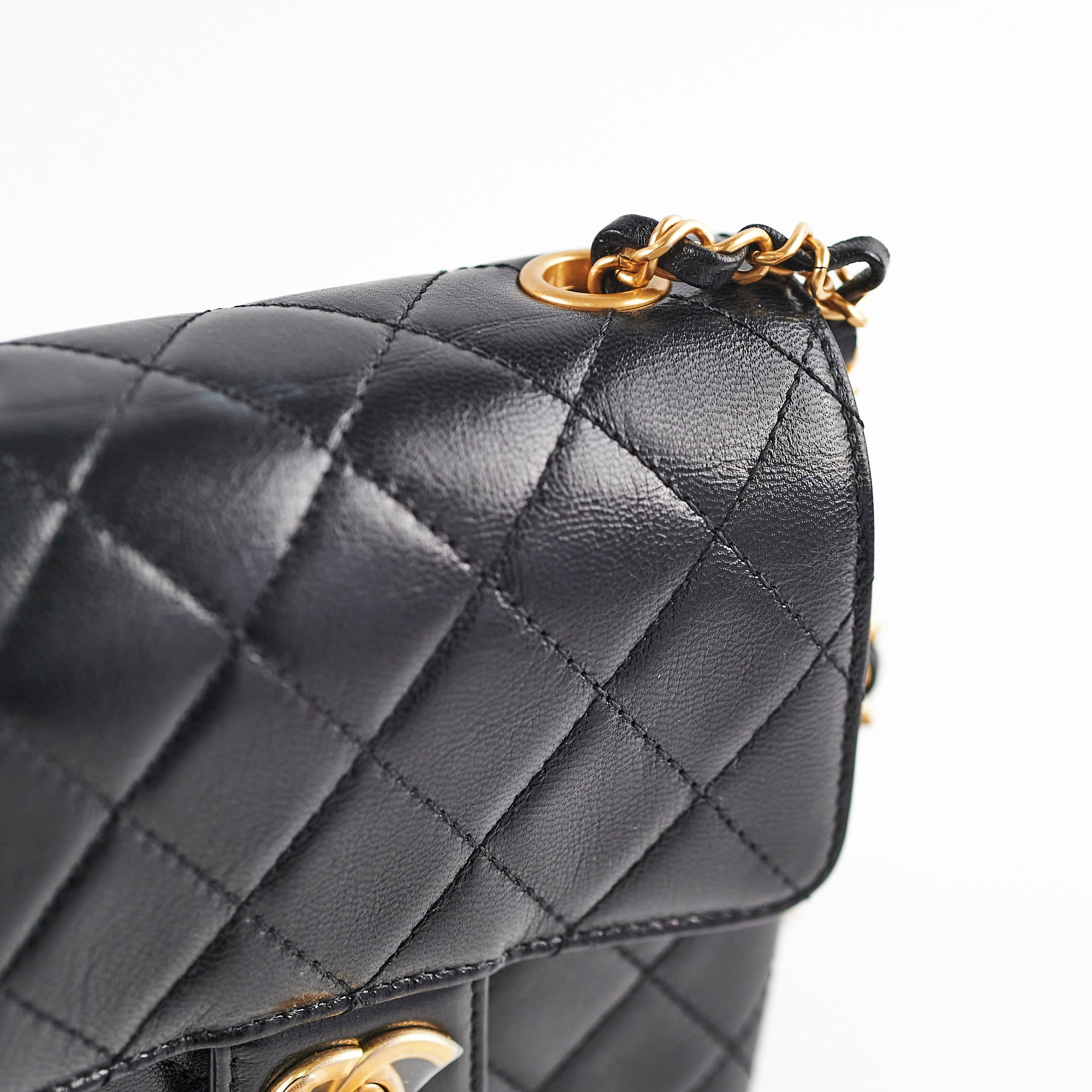 Chanel 2022 Seasonal Square Black Goat Skin Bag with Microchip - Luxury Designer Handbag for Women, Perfect for Evening Parties & Special Occasions