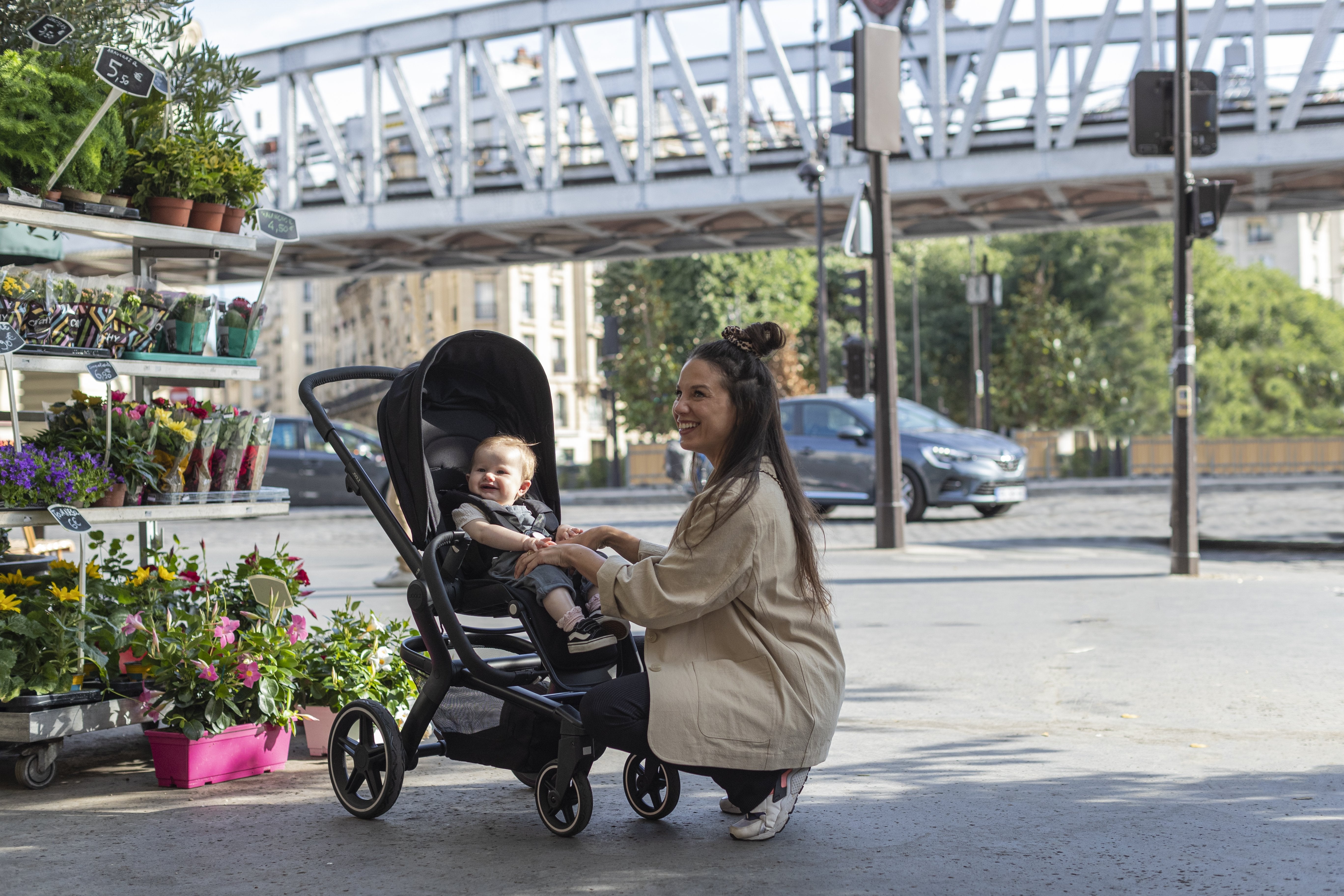 Joolz Hub+ Stroller - Premium Compact Travel Stroller for Urban Parents | Lightweight & Foldable | Damaged Box Discount | Perfect for City Walks, Travel & Everyday Use