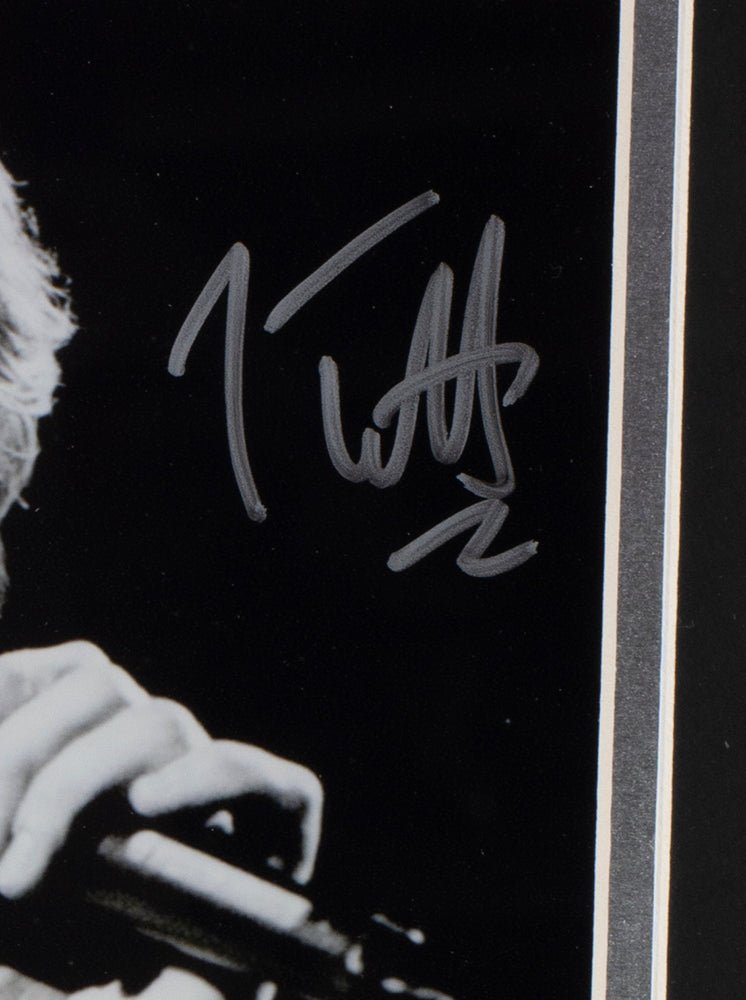 Authentic Joe Elliott Signed Framed 8x10 Black & White Def Leppard Photo with JSA ITP Certificate - Perfect for Rock Music Memorabilia Collectors & Home Decor