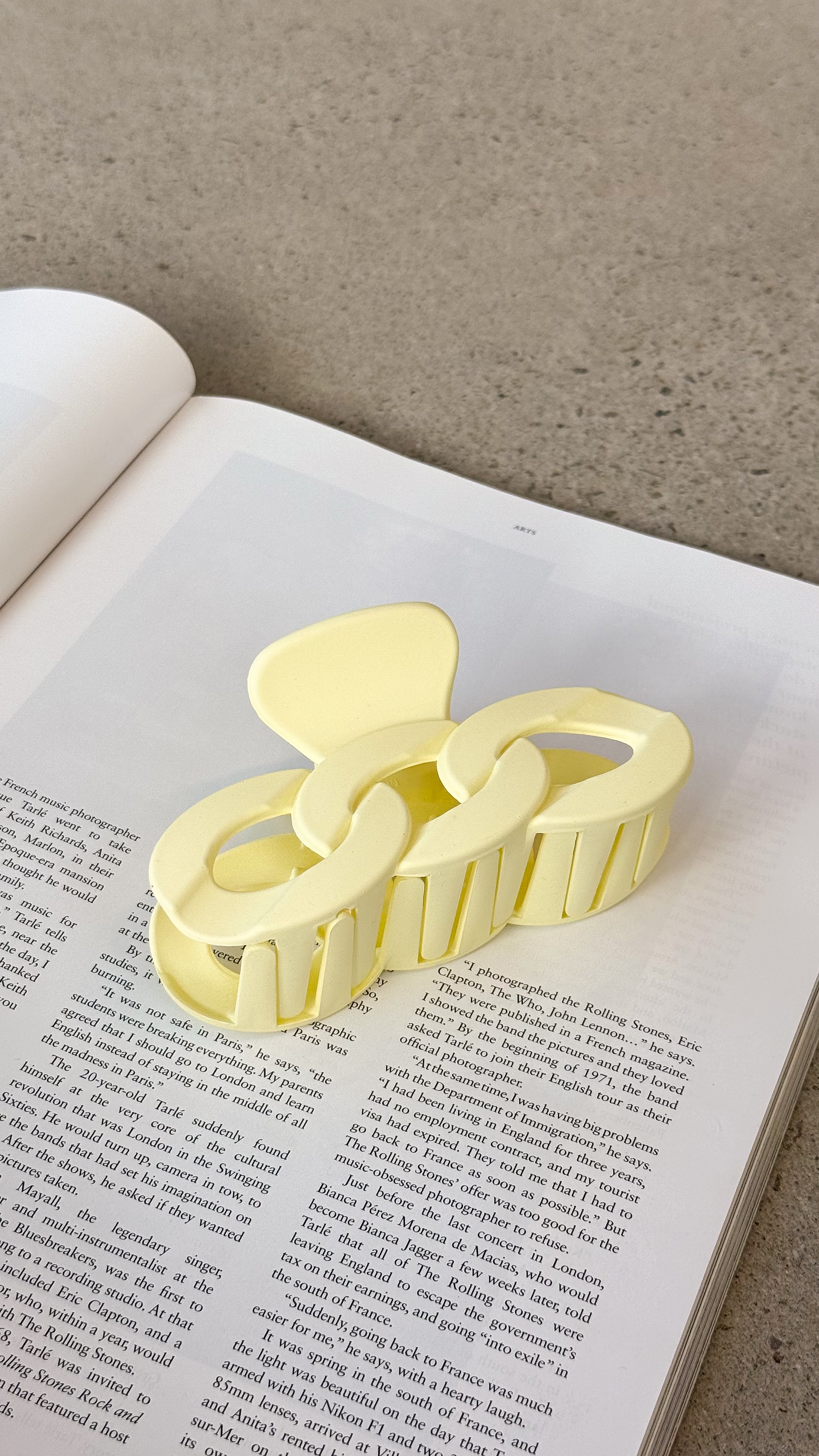 Link Clip - Yellow Hair Clips for Women & Girls | Secure Hair Hold for Ponytails, Braids & Updos | Fashion Hair Accessories