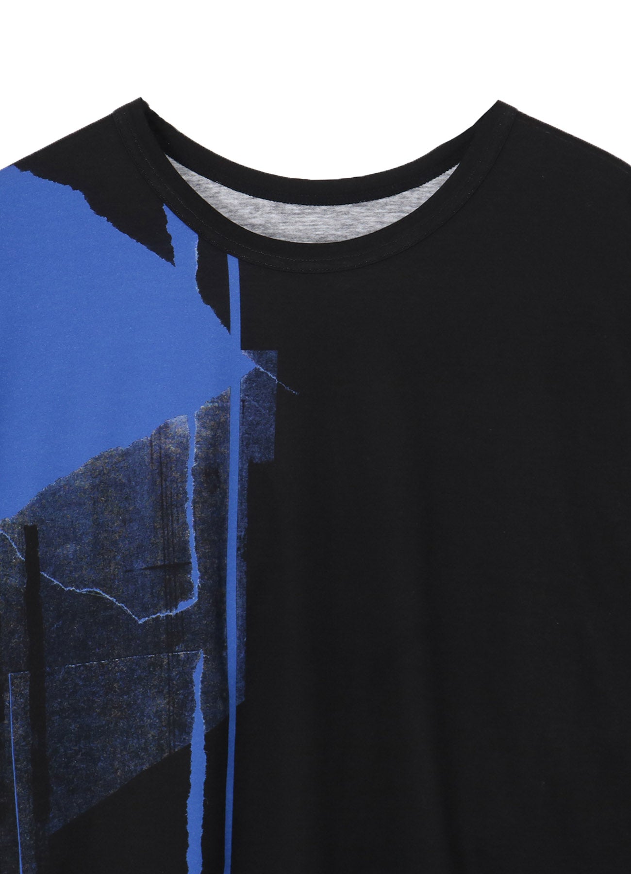 Soft Cotton Jersey Torn Hem Round Neck Jumbo T-Shirt with Long Sleeves - Trendy Oversized Tee for Casual Wear, Street Style & Layering