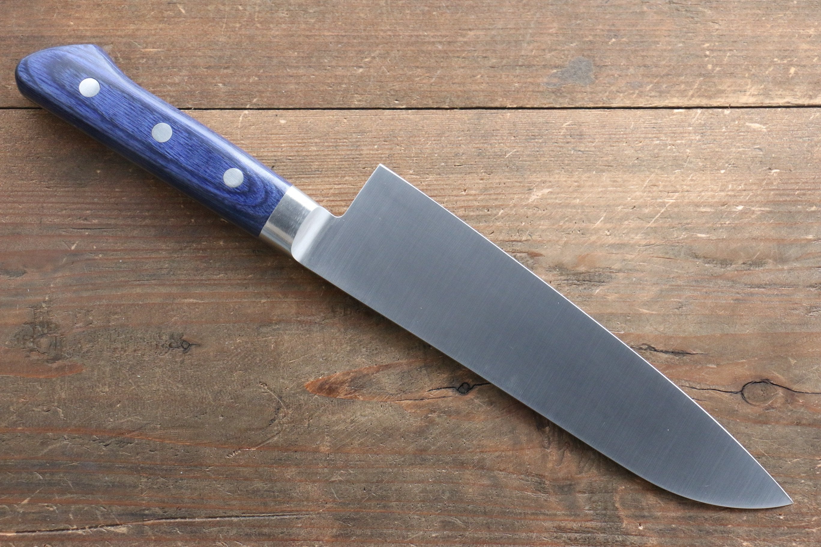 Seisuke Seiten Molybdenum Santoku Knife 180mm - Japanese Chef Knife with Blue Pakkawood Handle & Protective Sheath - Perfect for Slicing, Dicing, and Chopping Vegetables, Meat, and Fish in Professional Kitchens