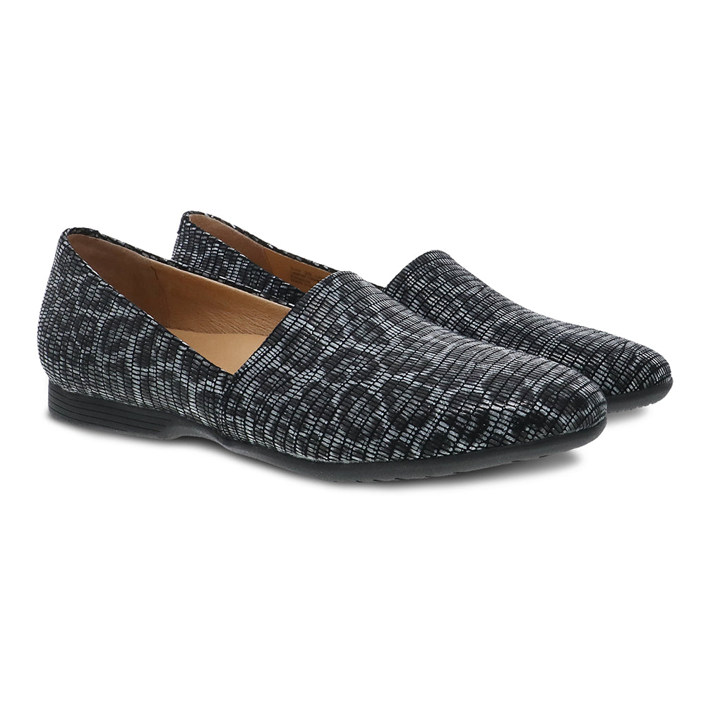 Danskø Larisa Women's Comfortable Slip-On Shoes for Work, Nursing & Everyday Wear - Stylish & Supportive Footwear for Professionals