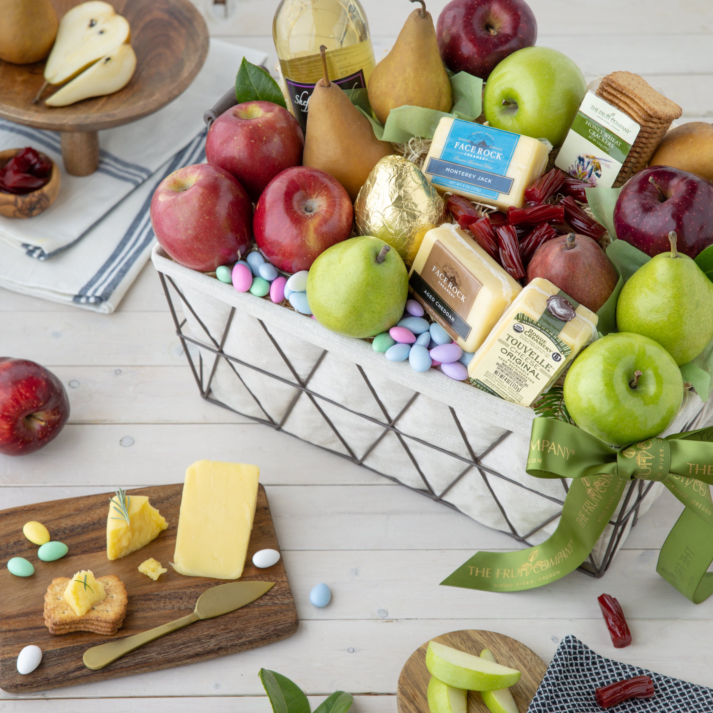 Legacy Cheese Basket - Premium Wooden Cheese Serving Tray for Summer Picnics, Wine Parties & Charcuterie Boards | Perfect for Outdoor Entertaining & Gifts
