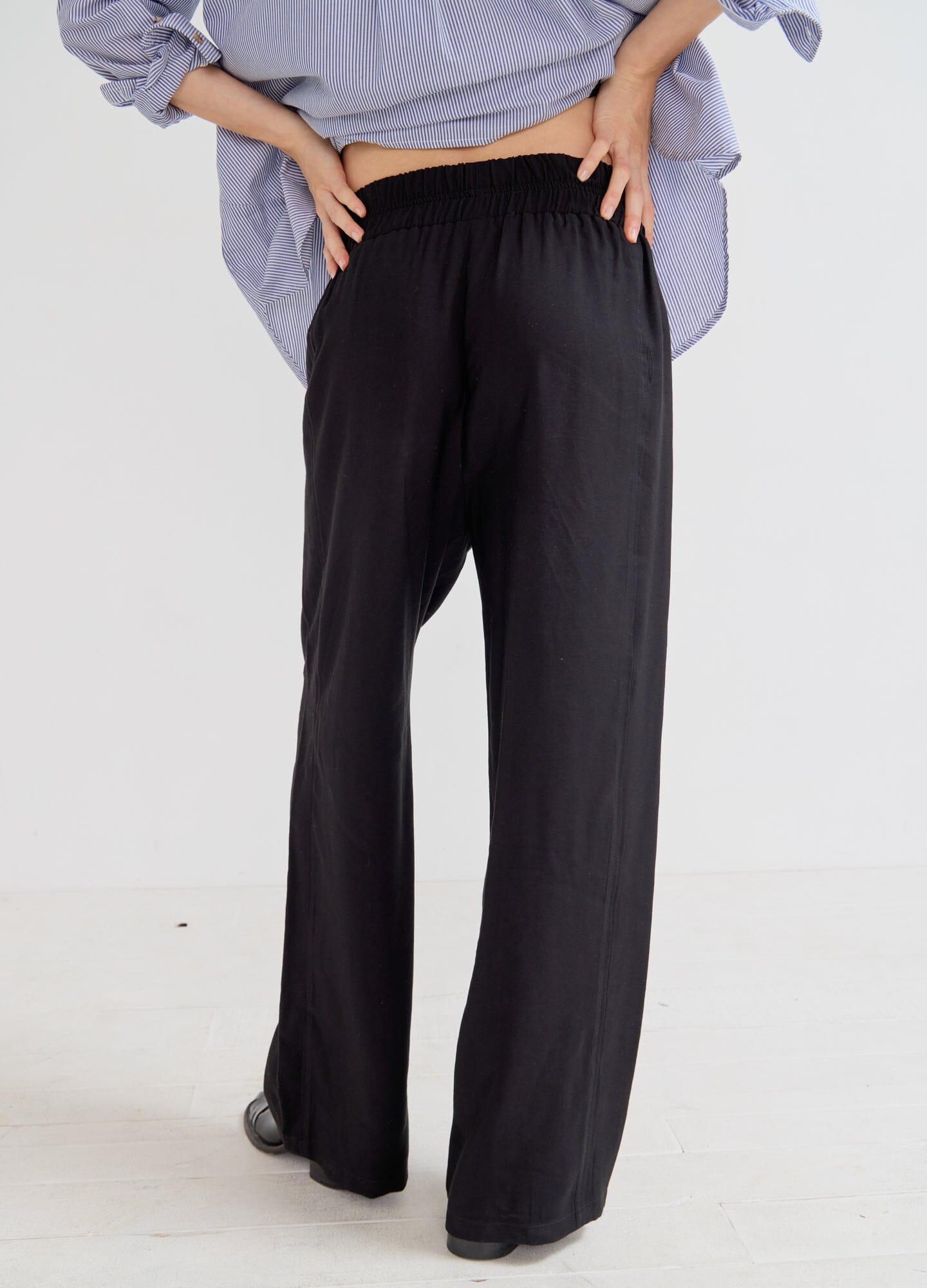 Gavin Men's Stretch Comfortable Casual Pants - Perfect for Work, Travel & Everyday Wear