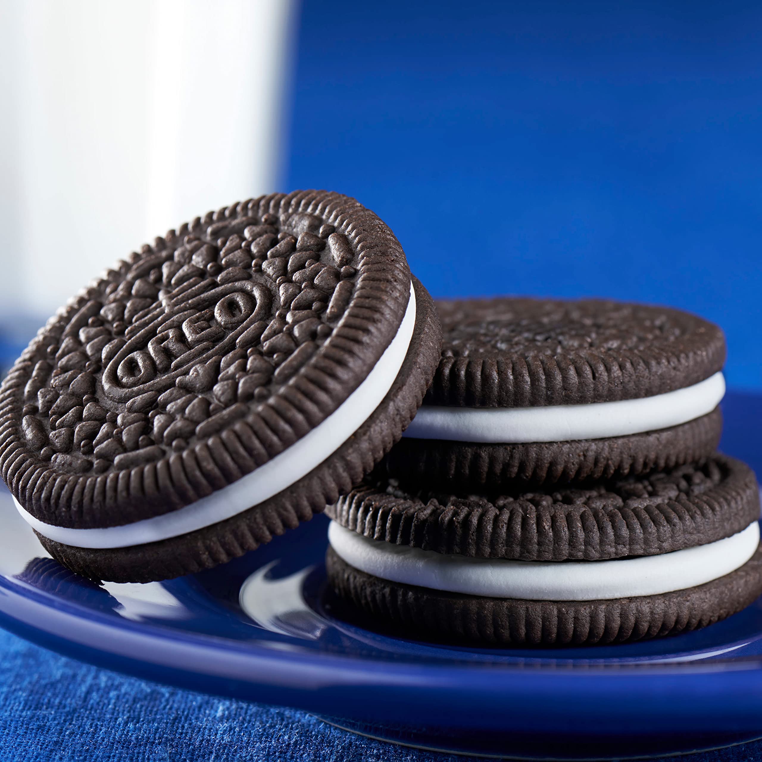 OREO Chocolate Sandwich Cookies, 24 Snack Packs (4 Cookies Each) - 4 Boxes - Perfect for Lunchboxes, Office Snacks & Party Treats