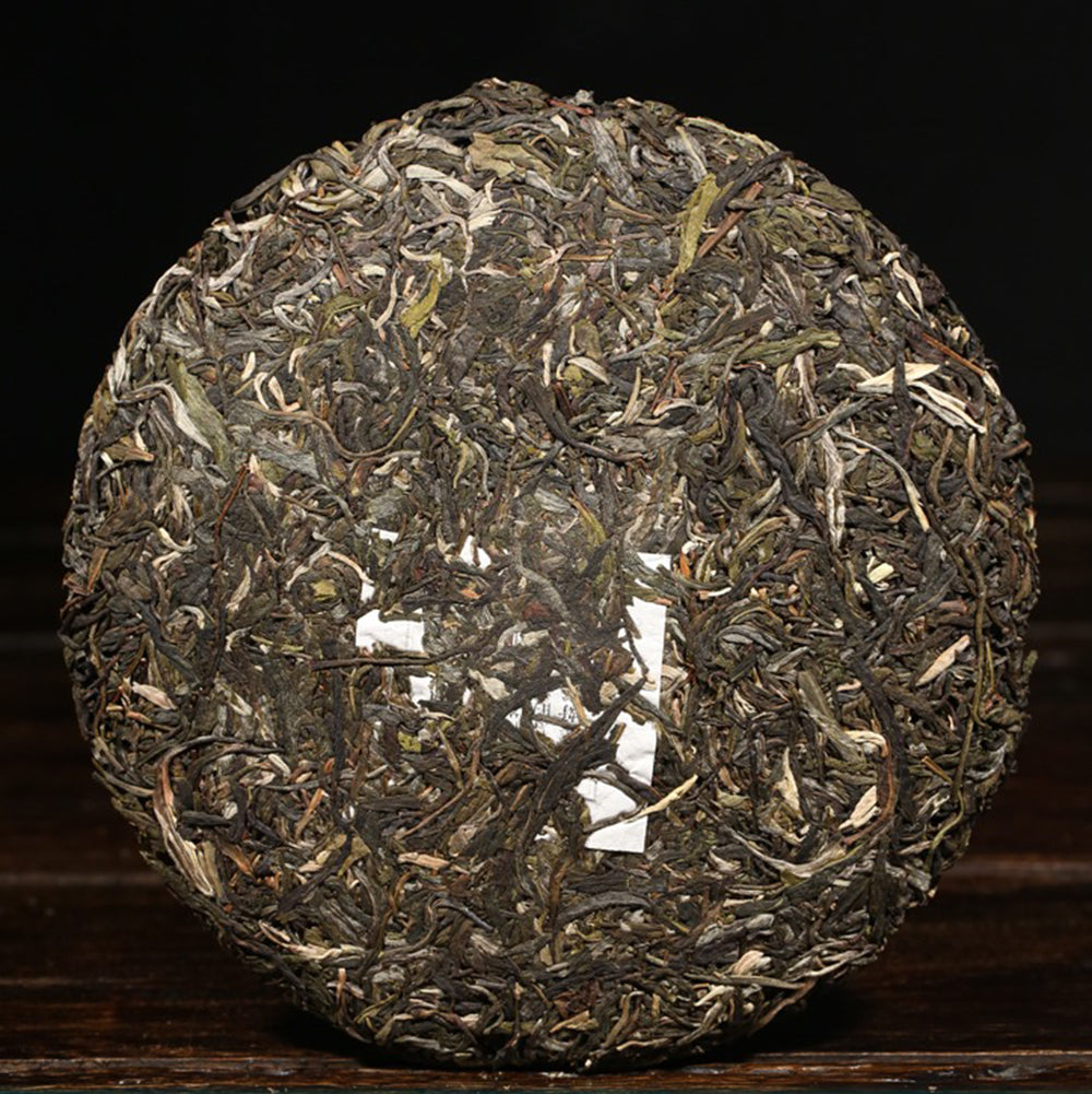 Premium Raw Puer Tea Cakes in Exquisite Beijing Opera Gift Box - Authentic Yunnan Pu-erh Tea for Gifting, Collecting & Daily Brewing - Perfect for Tea Ceremonies, Home Enjoyment & Special Occasions