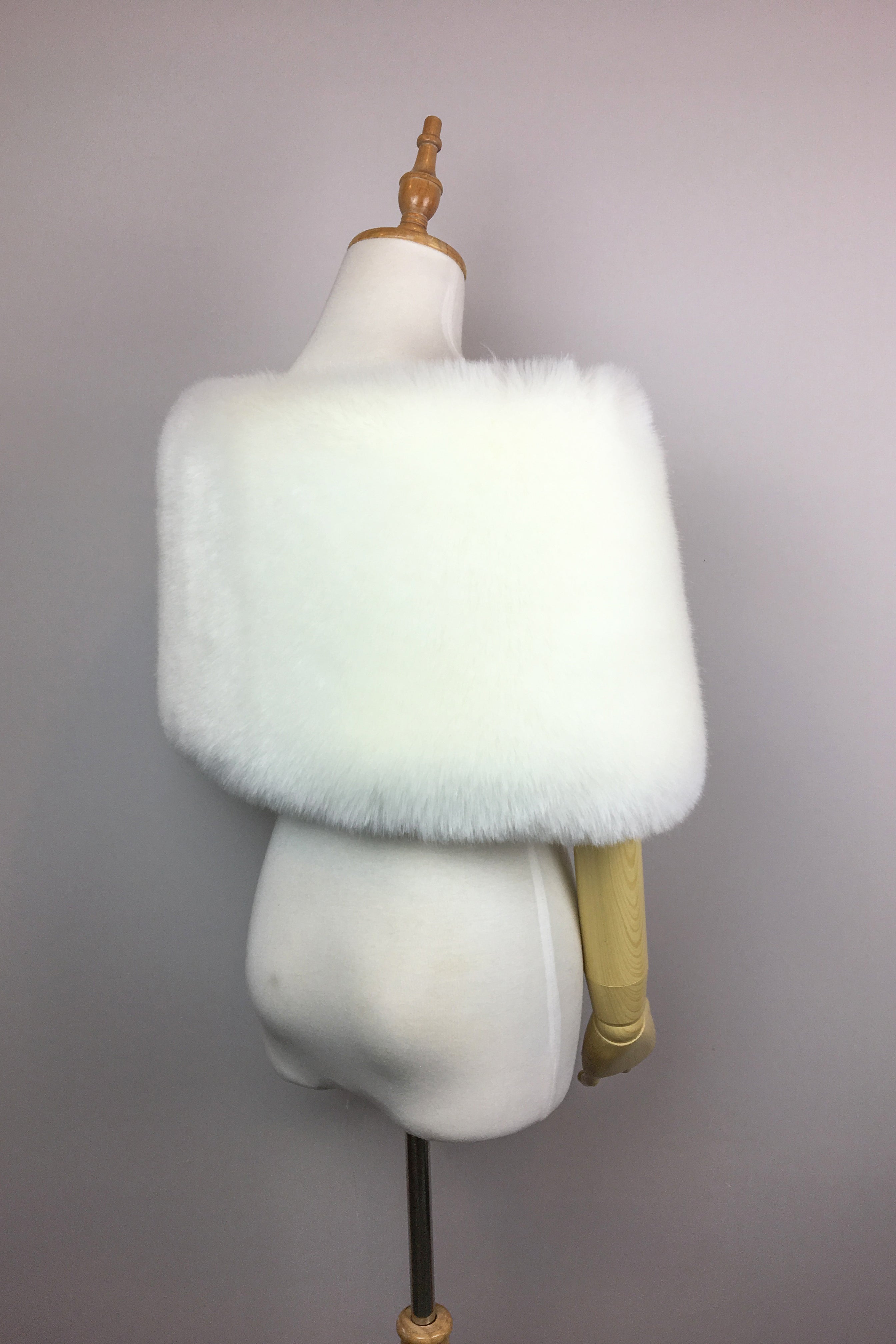 Ivory White Fur Wrap Shawl - Soft Luxurious Faux Fur Stole for Women (Serena Wht01) | Perfect for Weddings, Parties, and Winter Fashion