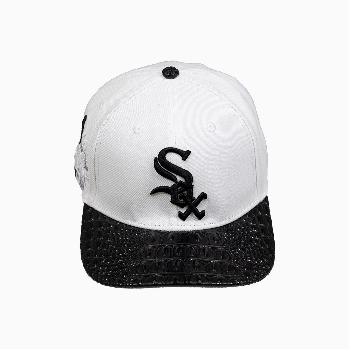 Chicago White Sox MLB Baseball Cap with Genuine Leather Visor - Stylish & Durable for Fans, Games & Outdoor Activities