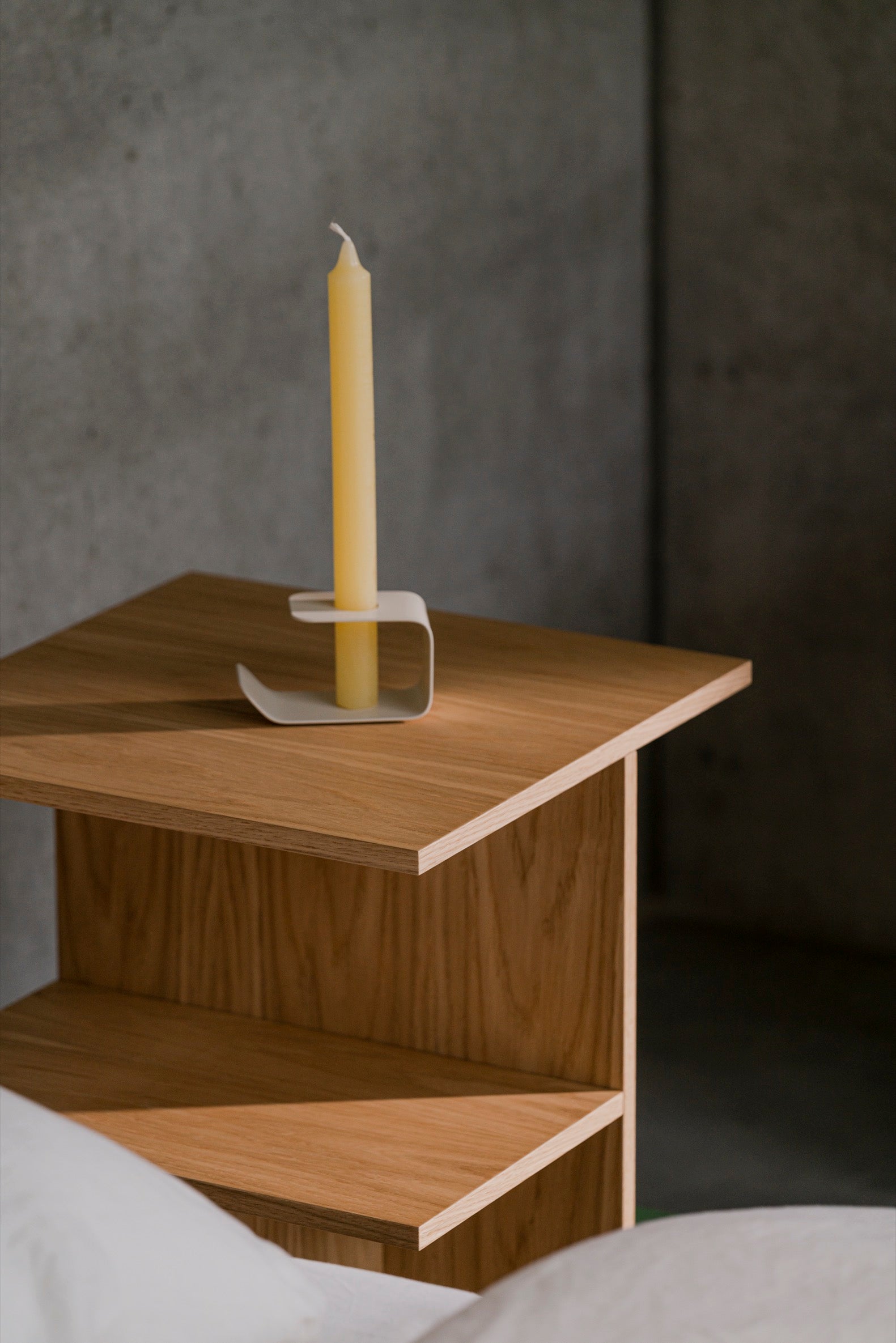 Elegant Flec Candle Holder - Modern Home Decor for Romantic Dinners, Weddings & Relaxing Baths