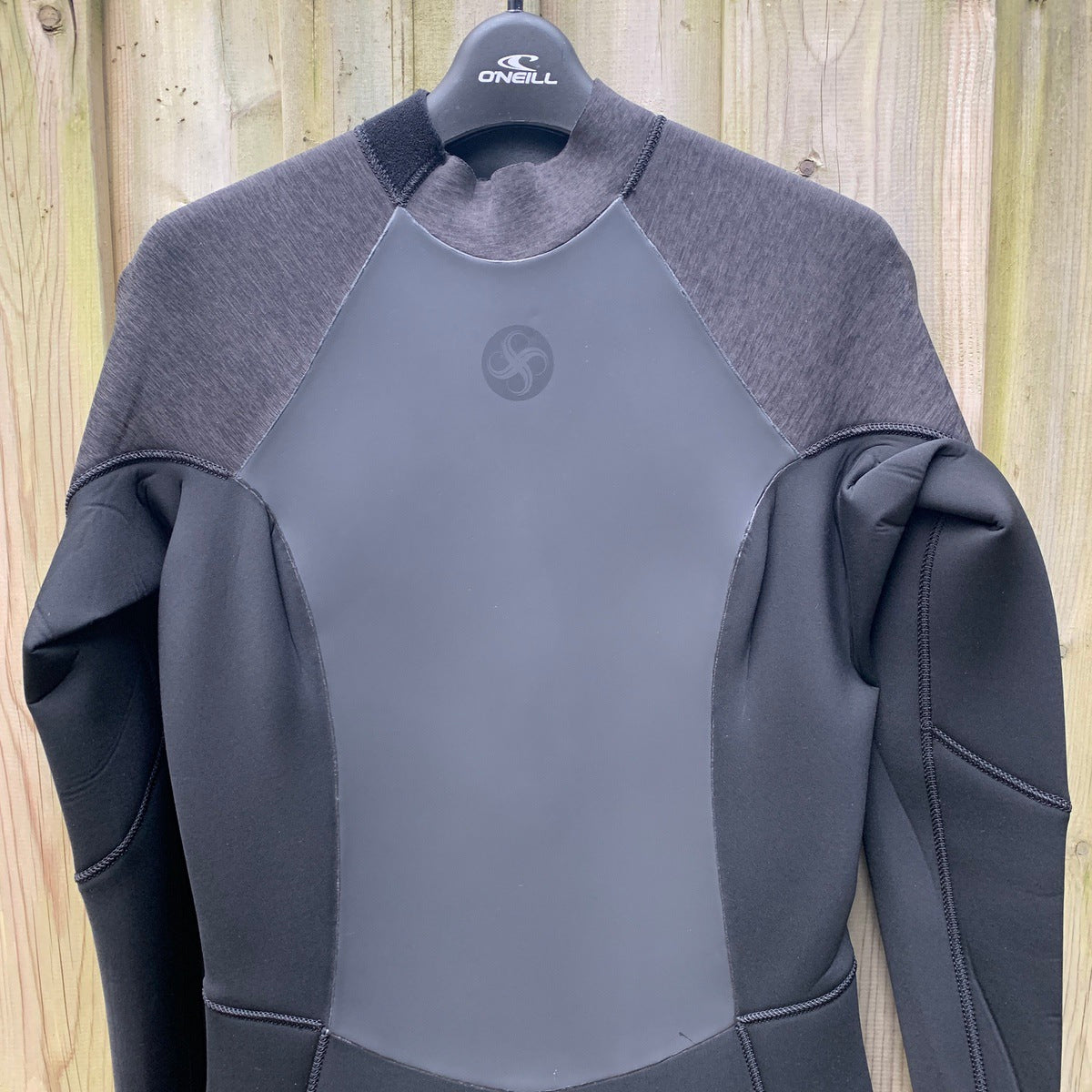 4/3mm SisstrEvolution 7 SEAS Back Zip Full Wetsuit for Men & Women - Premium Black Heather Neoprene Diving Suit for Surfing, Scuba Diving & Water Sports