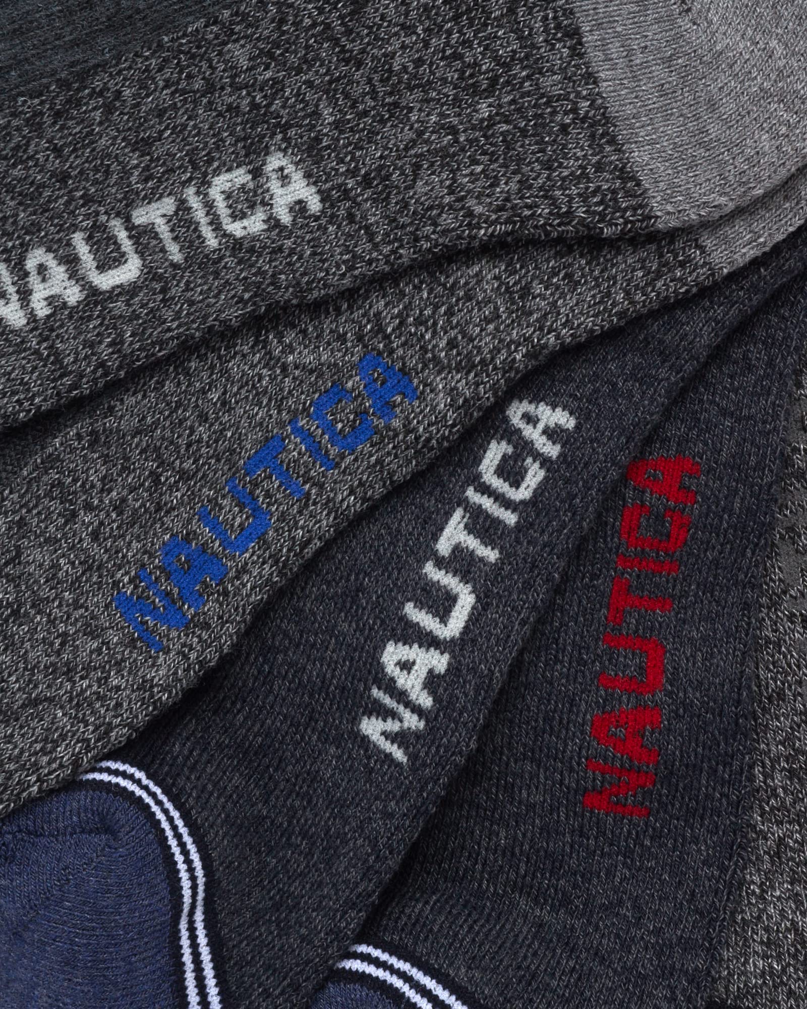 Nautica Men's Quarter Socks - 8 Pack Comfort Cushioned Athletic Ankle Socks for Running, Gym & Casual Wear - Breathable Moisture-Wicking Sports Socks for Men
