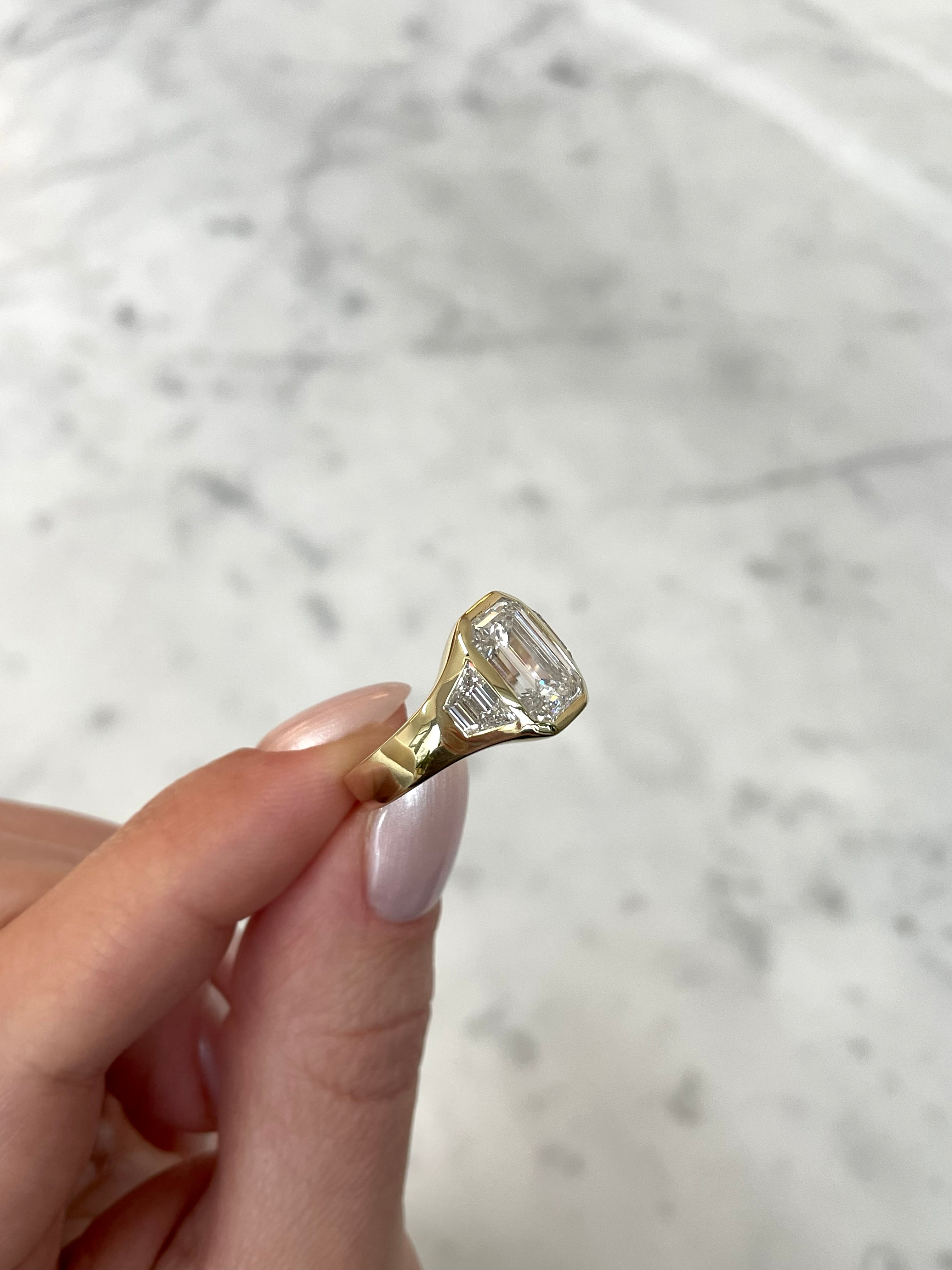 3.03 Carat Lab Grown Emerald Trinity Bezel Ring - Elegant Green Gemstone Jewelry for Women - Perfect for Engagement, Anniversary & Special Occasions