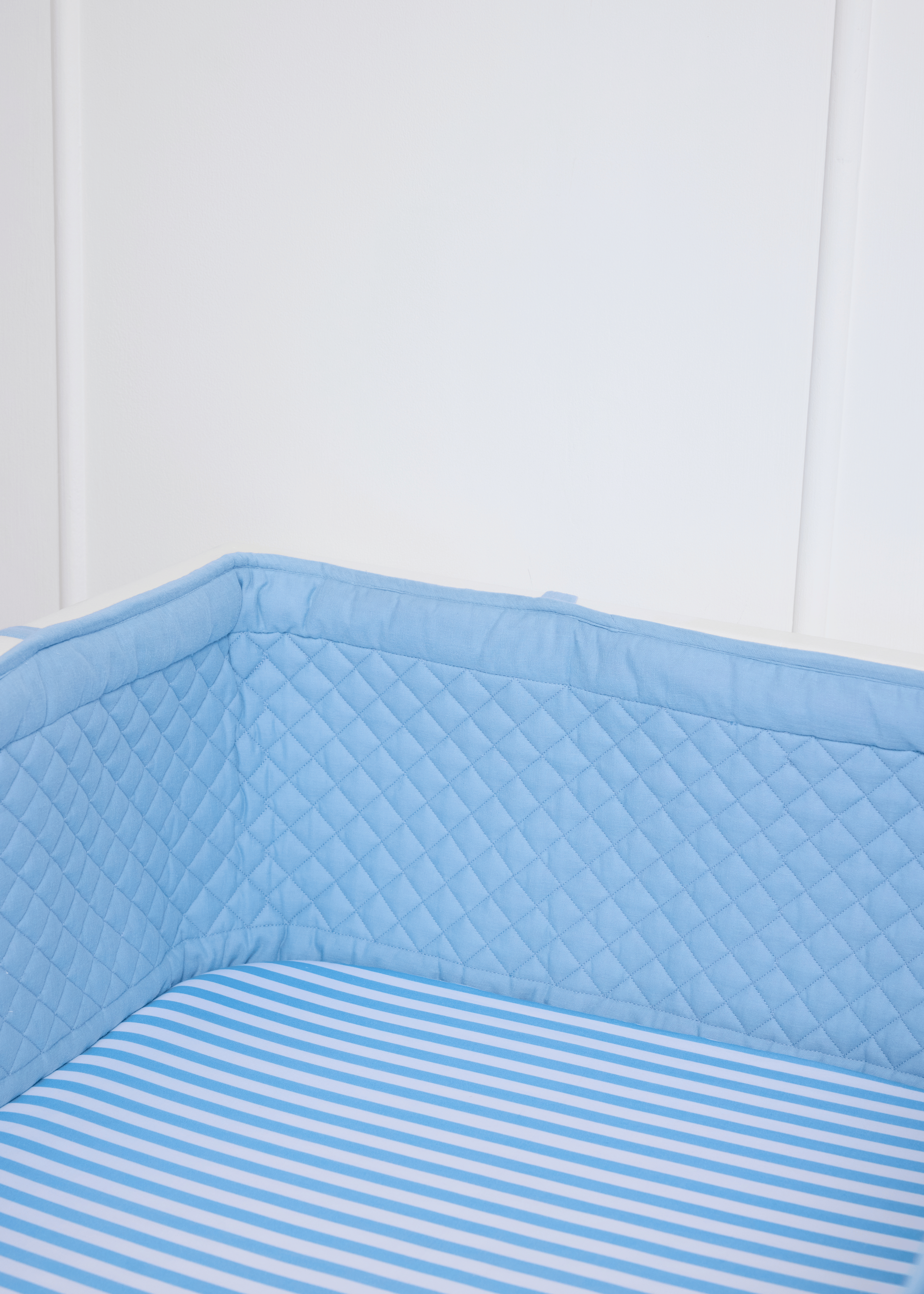 Premium Heirloom Blue Complete Cot Bedding Set with Soft Bumper - Cozy Nursery Essentials for Baby's Comfort & Safety | Perfect for Newborns, Infants & Toddlers