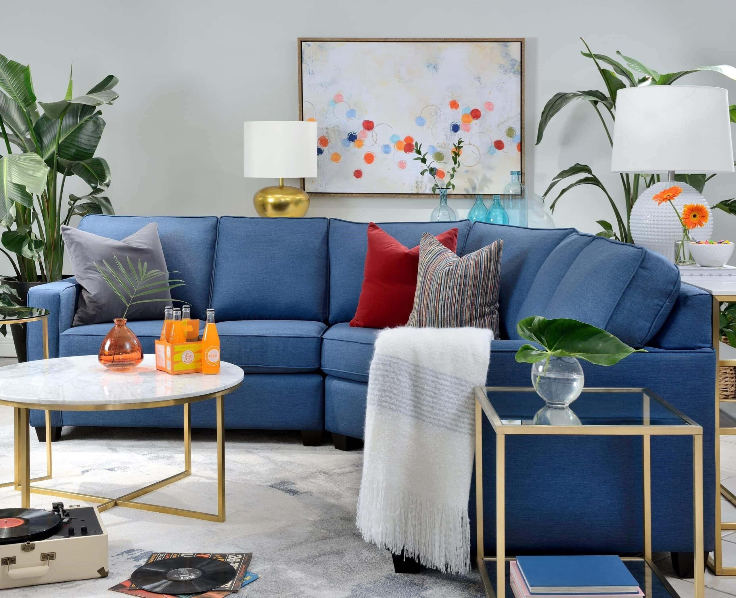Modern L-Shaped Track Arm Sectional Sofa with Reversible Chaise - Perfect for Living Room, Family Room & Home Theater Comfort