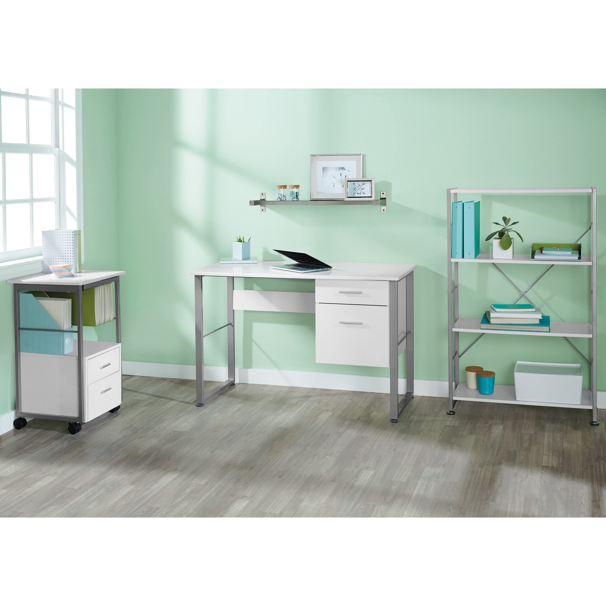Realspace® Halton 48-Inch Wide White Computer Desk for Home Office, Gaming & Study - Modern Workstation with Durable Surface & Spacious Design