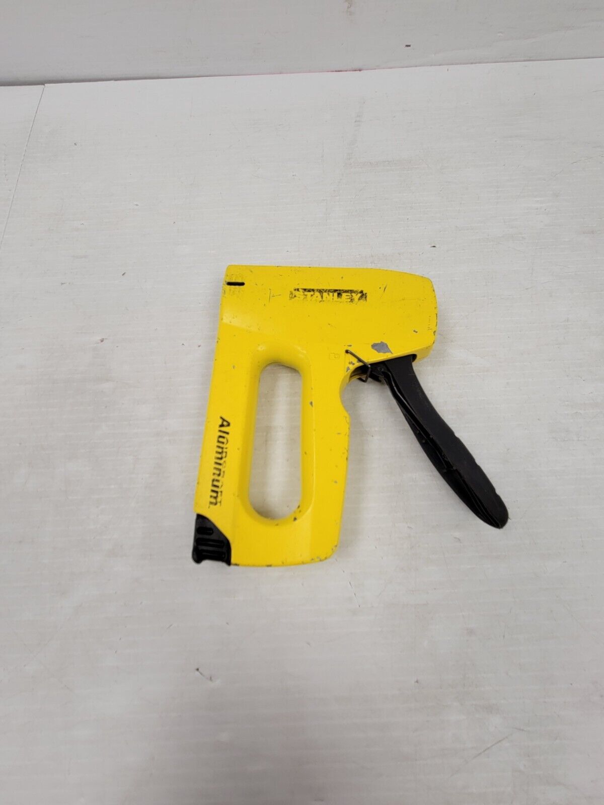 Stanley TR150 Heavy Duty Stapler - 500 Sheet Capacity, Full Strip Staples for Office, Home & School Use - Perfect for Reports, Documents & Craft Projects