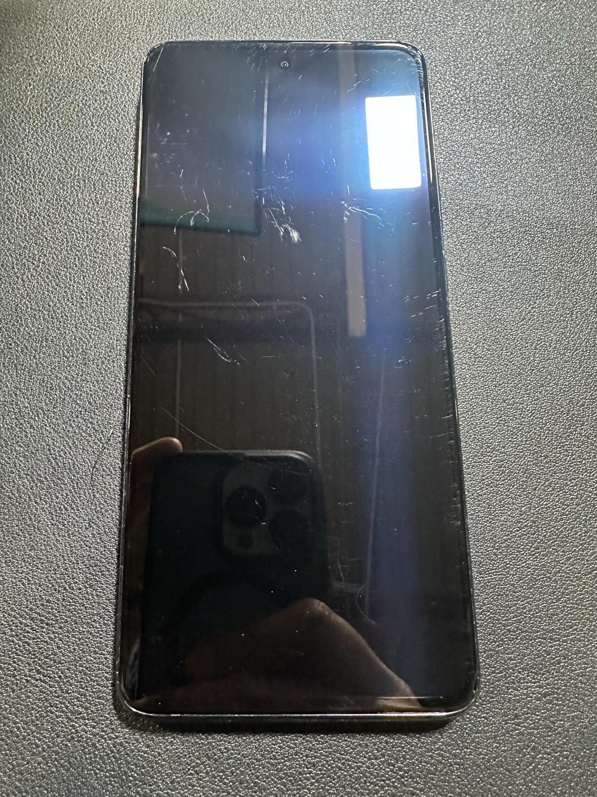 Motorola Edge 2022 Unlocked Smartphone (128GB, 6GB RAM) - 6.6
