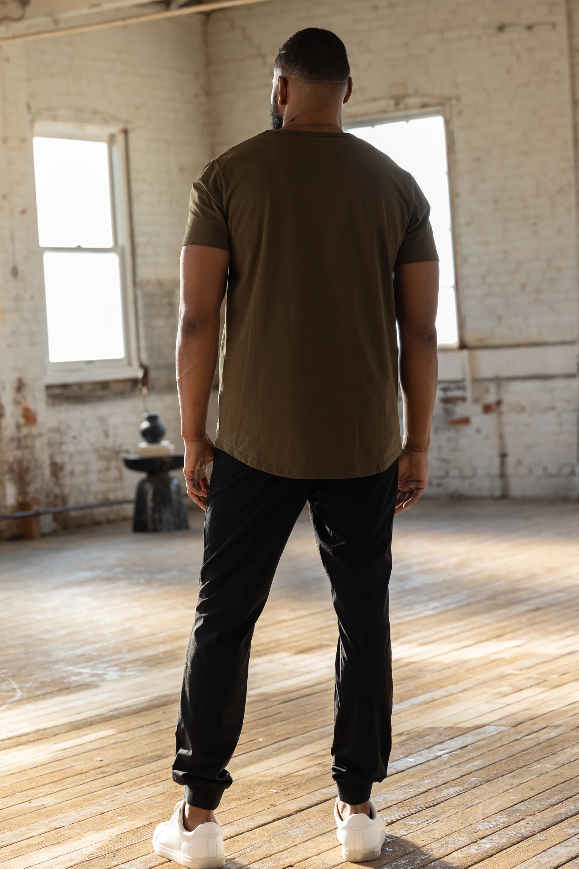 Basic Tee - Soft Cotton Essential T-Shirt for Men & Women | Casual Everyday Wear, Layering, Gym & Lounge